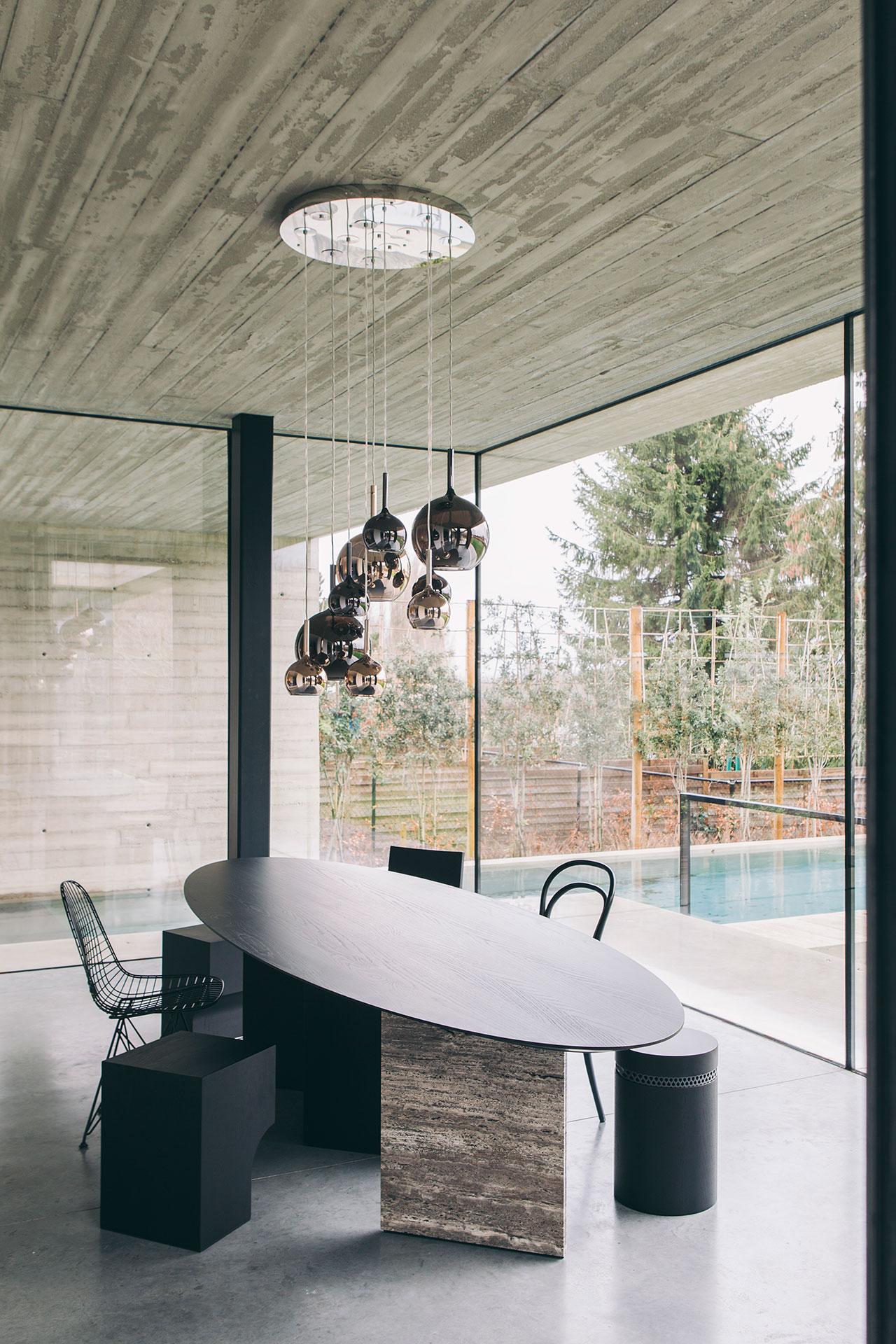 https://a.1stdibscdn.com/ellipse-011-table-by-barh-designed-by-jeroen-thys-van-den-audenaerde-2018-for-sale-picture-9/f_48321/f_157287911565088997191/_MG_5066_lores_master.jpg