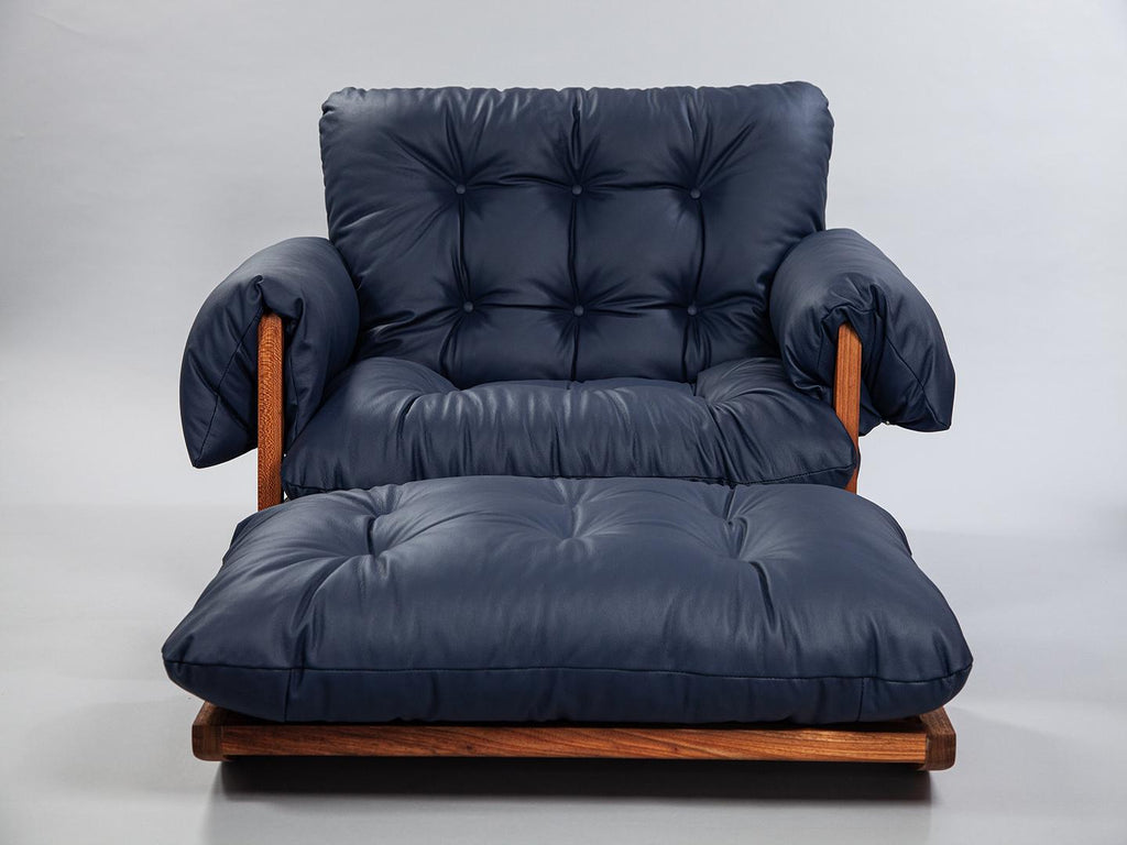 https://a.1stdibscdn.com/the-laziness-armchair-in-brazilian-solid-wood-and-leather-with-rocking-footstool-for-sale-picture-3/f_88362/f_444002021743967103771/_MG_7306_copy_master.jpg