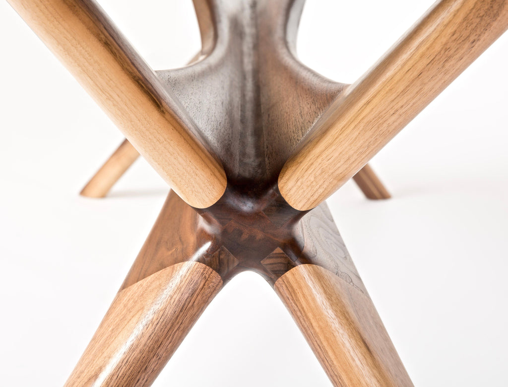 https://a.1stdibscdn.com/mid-century-modern-walnut-dining-table-for-sale-picture-2/f_86092/f_391216021712169563876/_MG_7539_Edit_master.jpg