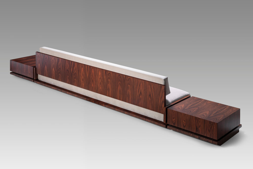 https://a.1stdibscdn.com/square-sofa-by-juliana-lima-vasconcellos-with-side-tables-for-sale-picture-7/f_39861/f_185239321585603225284/_MG_8980_Edit_master.jpg