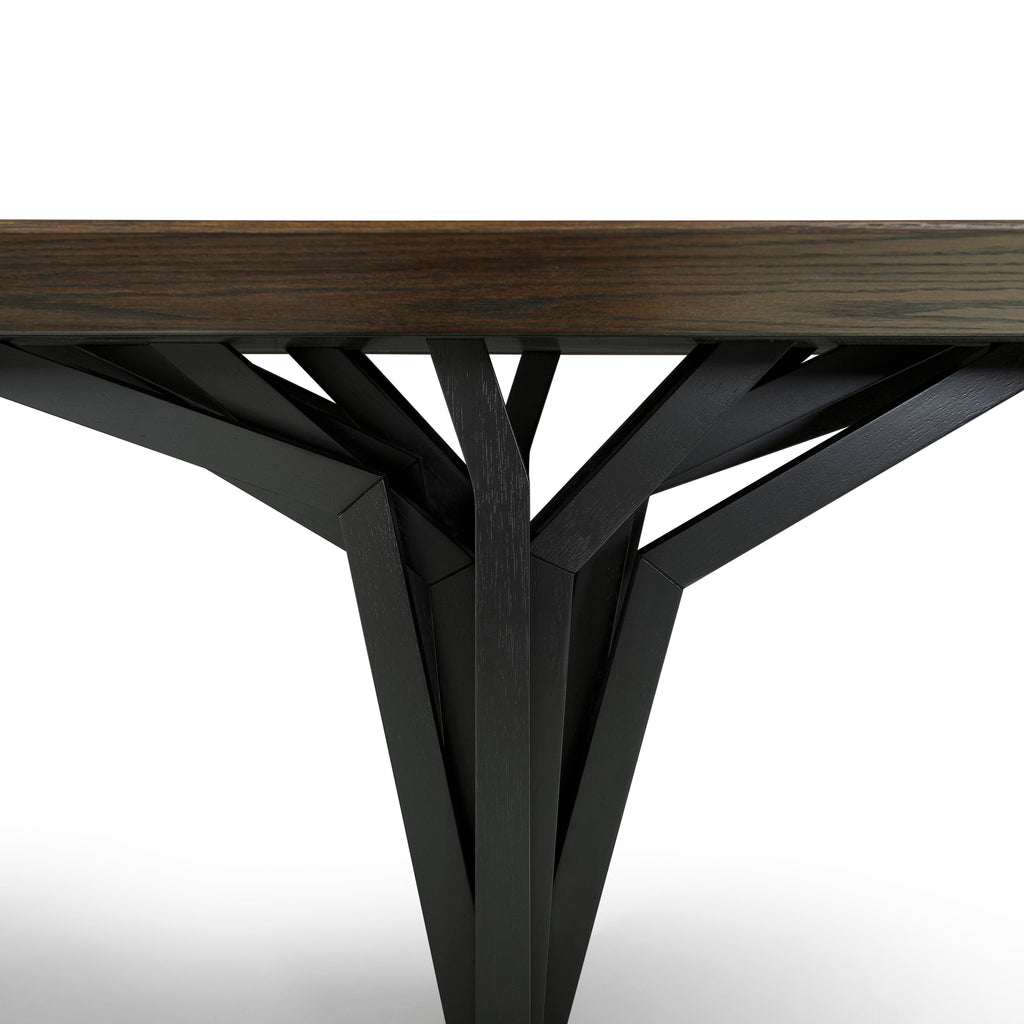 https://a.1stdibscdn.com/radi-dining-table-with-dark-walnut-veneered-table-top-and-black-legs-for-sale-picture-8/f_52822/f_260075121636149914818/MH_9021_077TC_127_08_master.JPG