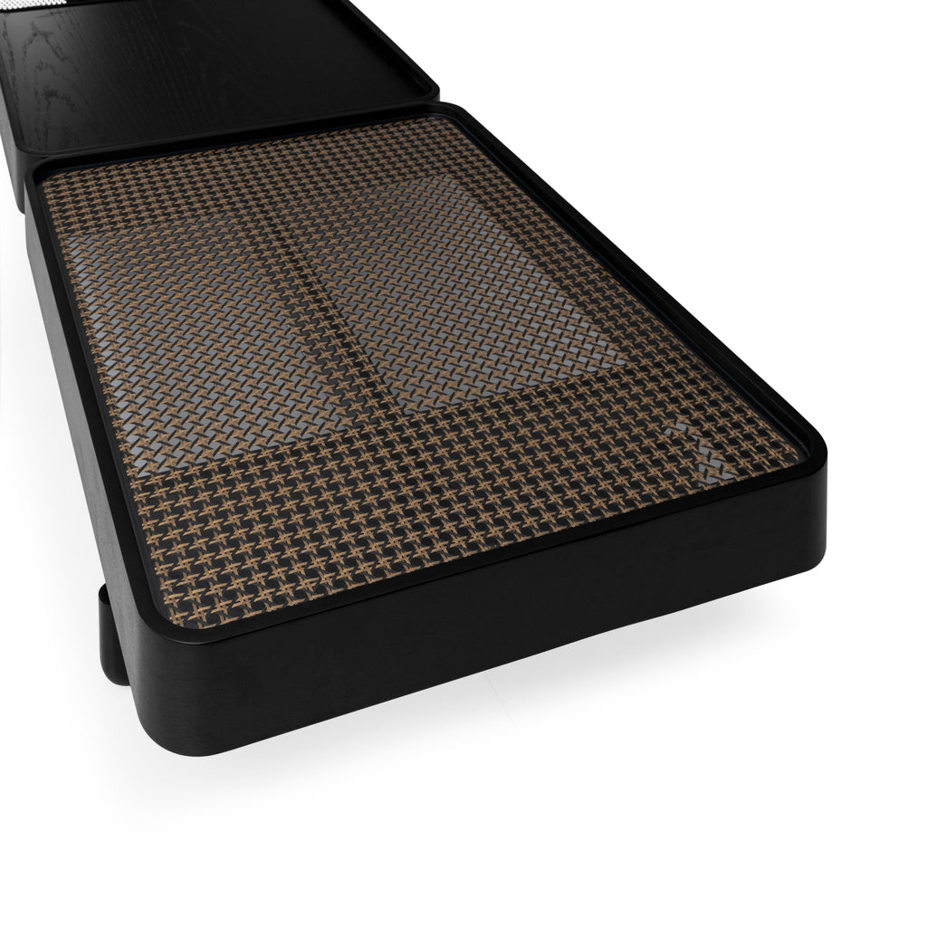 https://a.1stdibscdn.com/tre-coffee-table-in-black-finish-and-nero-black-glass-78-for-sale-picture-5/f_52822/f_346901821686324936940/MH_9075_MESA_DE_CENTRO_TRE_077TC_119_06_master.jpg