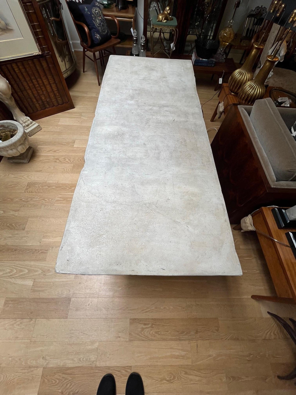 https://a.1stdibscdn.com/made-to-order-carved-stone-mission-dining-table-with-carved-baluster-form-bases-for-sale-picture-8/f_8812/f_394922321714426249255/MISSION_08_master.jpg