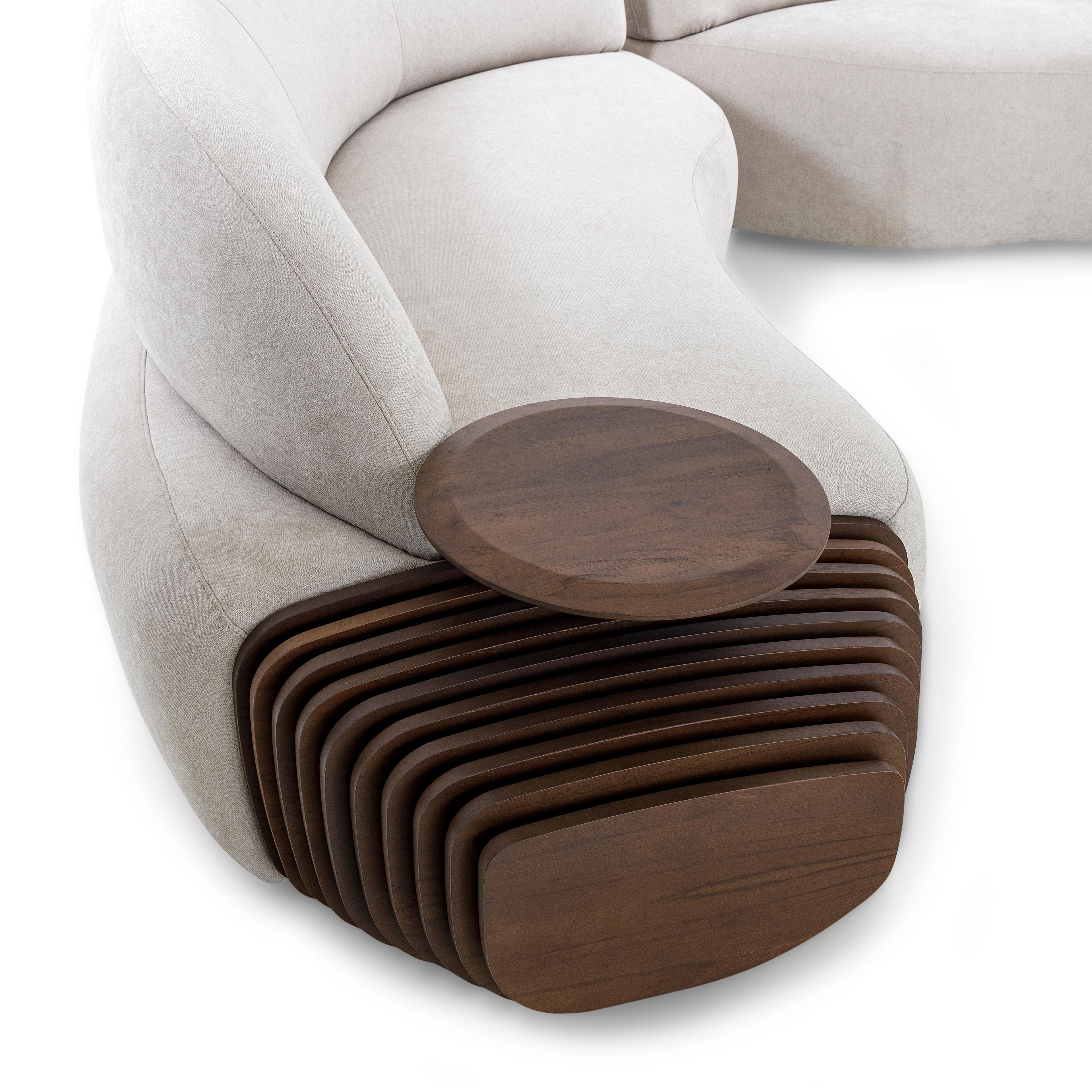 https://a.1stdibscdn.com/pair-of-modular-sofas-with-walnut-finish-base-and-built-in-tables-ruy-line-for-sale-picture-2/f_52822/f_437419821740133550377/MODULO_CURVO_MH_9639_RUY_DIR_E_ESQ_ASS_246CM_2279_AA_CMESA_154MT_154LT_145MC_EXP_2_master.jpg