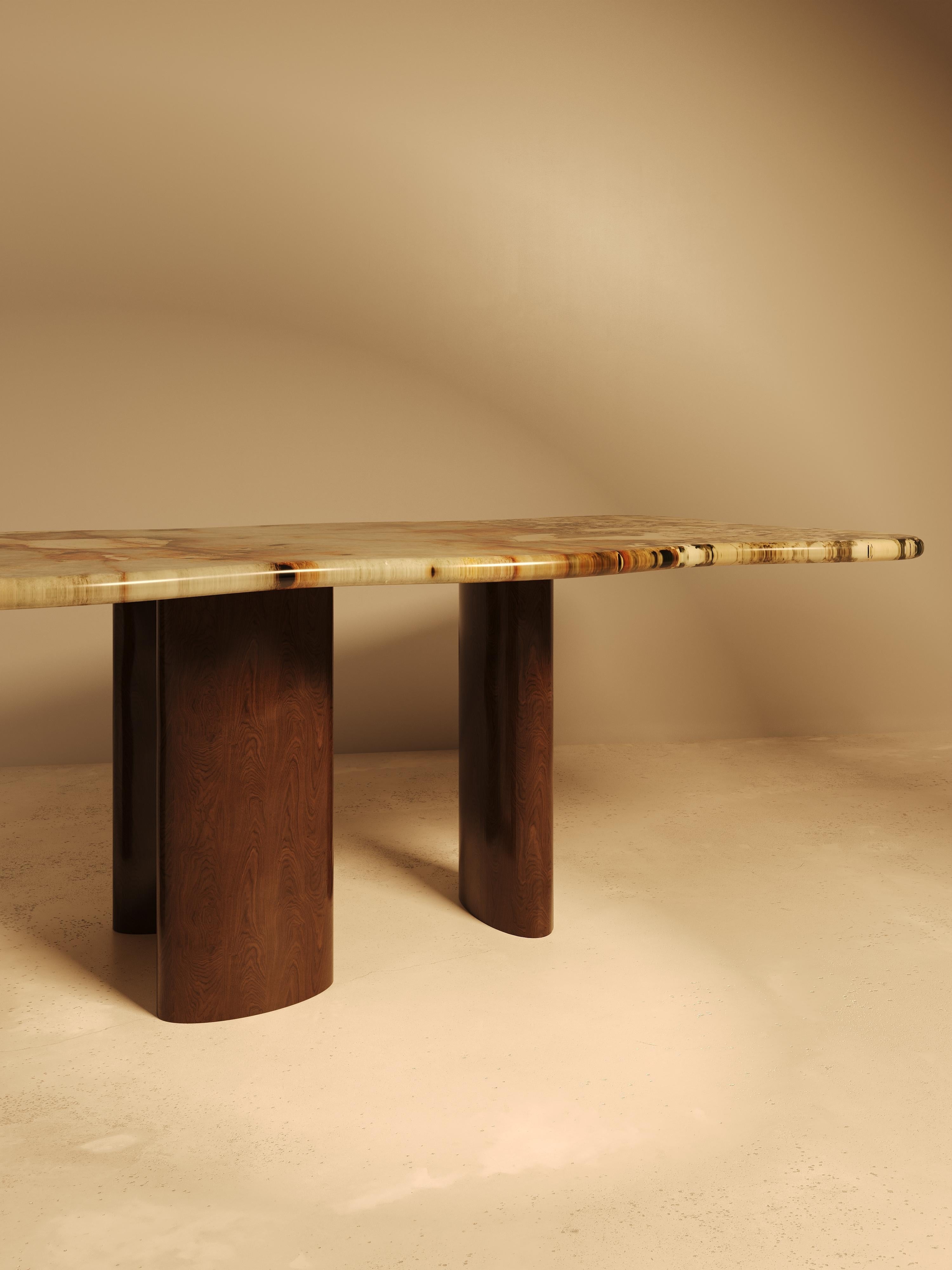 https://a.1stdibscdn.com/moje-dining-table-with-walnut-legs-for-sale-picture-3/f_105032/f_458500621759826427456/MOJE_Edition_3_1__master.jpg
