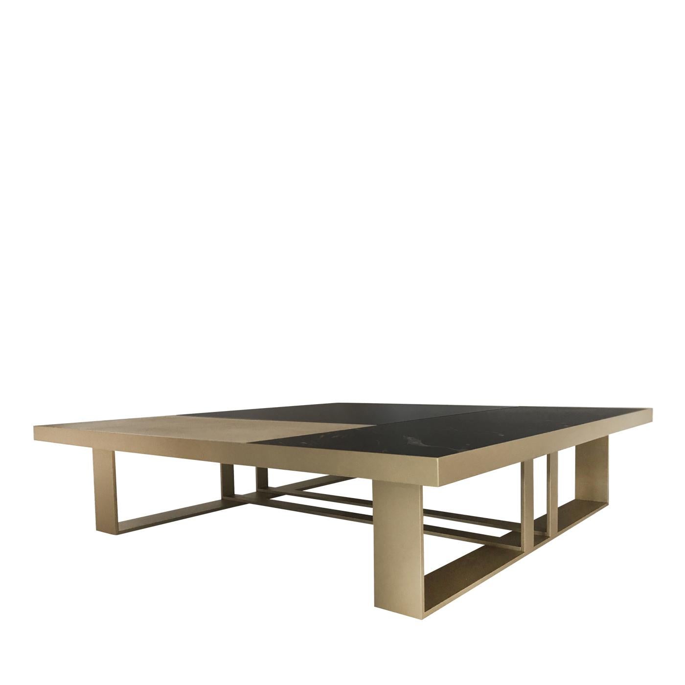 https://a.1stdibscdn.com/t3-coffee-table-for-sale-picture-4/f_17062/f_79915631578477166240/MONIRN_01320170628_8262_n14xru_master.jpg