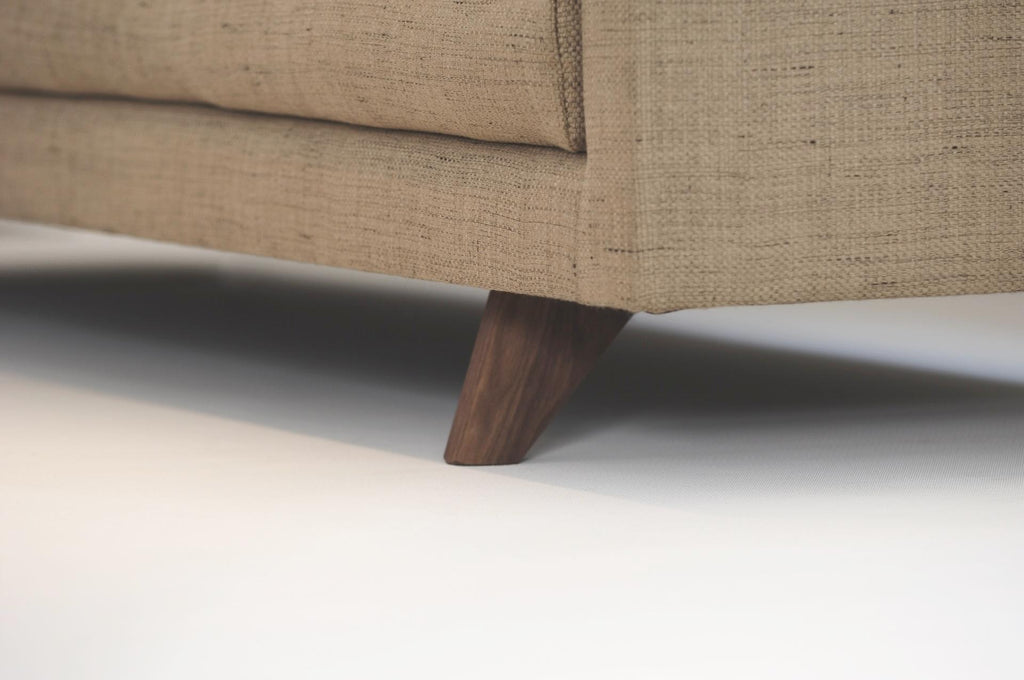 https://a.1stdibscdn.com/customizable-size-upholstery-montis-axel-sofa-by-gijs-papavoine-for-sale-picture-15/f_44652/f_419798121729539188284/MONTIS_009964_master.jpeg