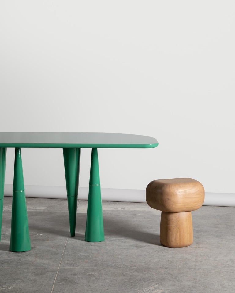 https://a.1stdibscdn.com/silvette-limited-edition-dining-table-by-moure-studio-for-sale-picture-5/f_12192/f_329895721677366291946/MOURE_STUDIO_COLLECTION_001_053_Alexandra_de_Cossette_WEB_master.jpg?width=768