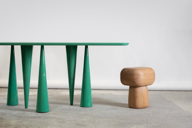 https://a.1stdibscdn.com/silvette-limited-edition-dining-table-by-moure-studio-for-sale-picture-4/f_12192/f_329895721677366291283/MOURE_STUDIO_COLLECTION_001_073_Alexandra_de_Cossette_WEB_master.jpg?width=768