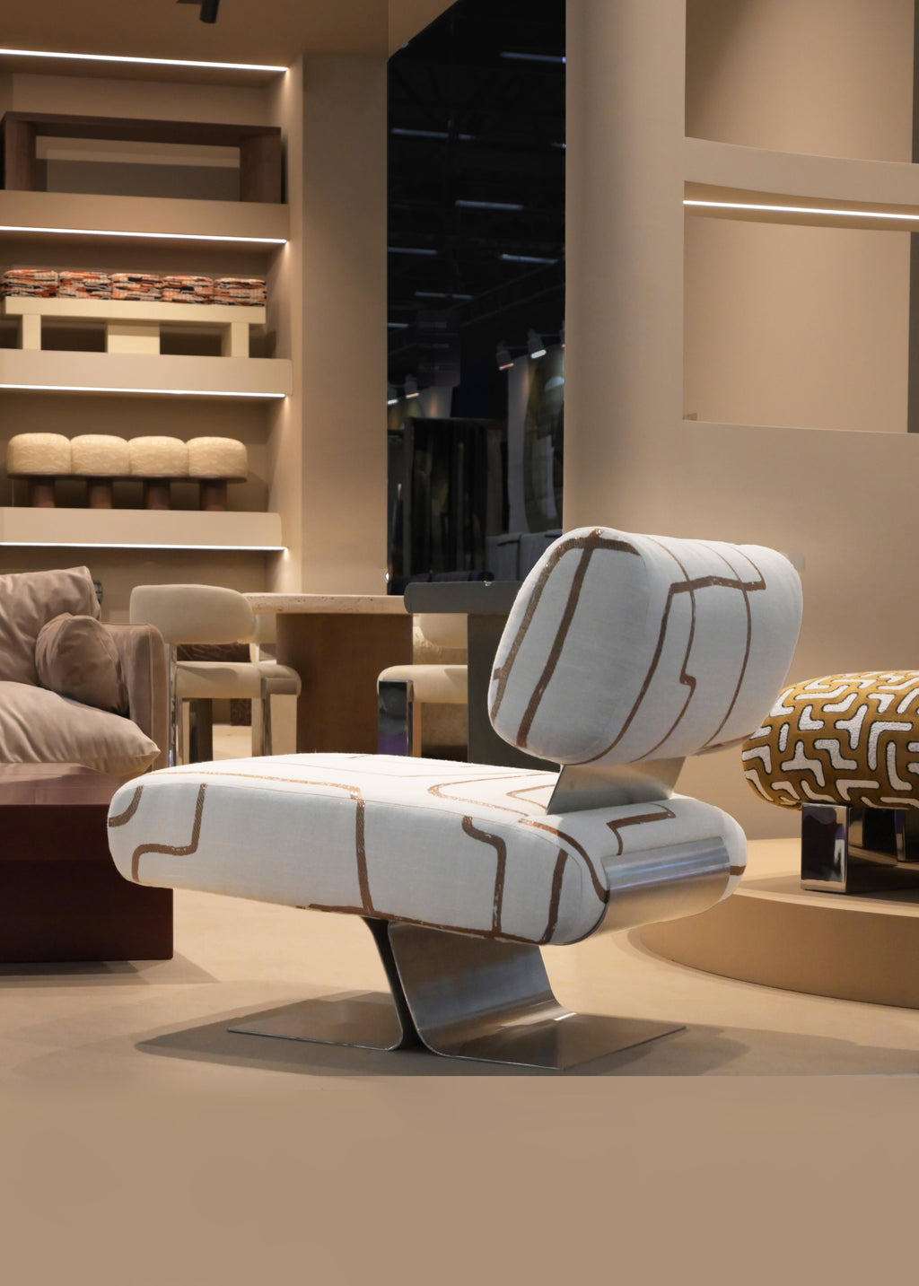 https://a.1stdibscdn.com/eris-armchair-upholstered-in-promenade-004-by-collector-for-sale-picture-4/f_53522/f_487766121770896823296/MO_2026_6_master.jpg