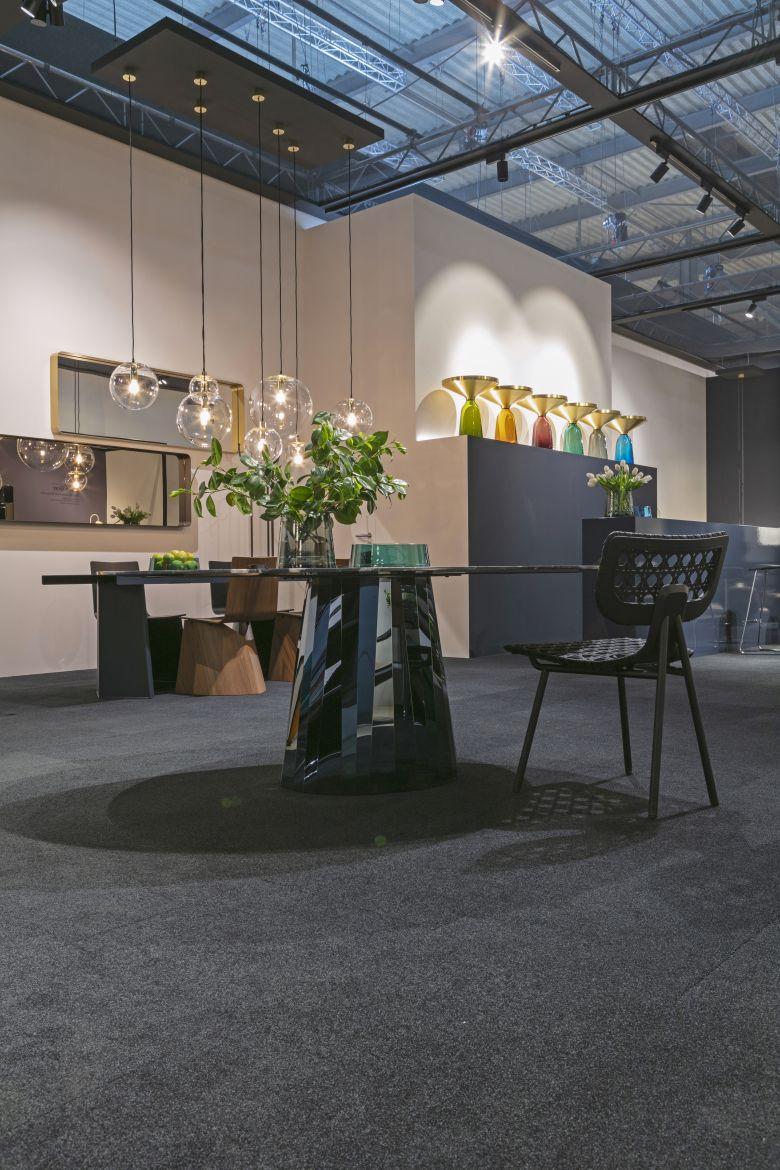 https://a.1stdibscdn.com/classicon-bell-coffee-table-in-olive-green-by-sebastian-herkner-for-sale-picture-19/f_44632/f_355605621691166529687/_MP_0503_0ee44f1f_master.jpg