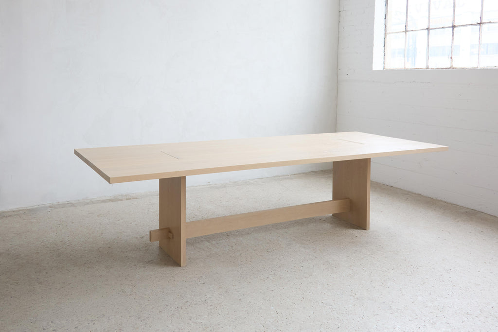 https://a.1stdibscdn.com/handcrafted-solid-white-oak-himes-dining-table-84l-by-mary-ratcliffe-studio-for-sale-picture-11/f_77712/f_410736921723661178123/MRS_157_master.jpg