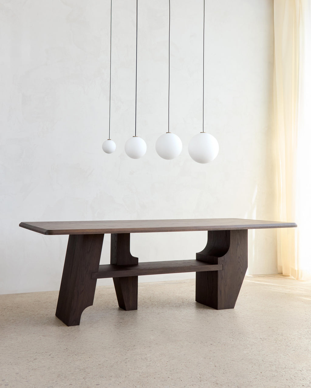 https://a.1stdibscdn.com/knox-dining-table-in-dark-oak-96l-by-mary-ratcliffe-studio-for-sale-picture-7/f_77712/f_455078021750260709026/MRS_Joue_Dining_Table_master.jpg