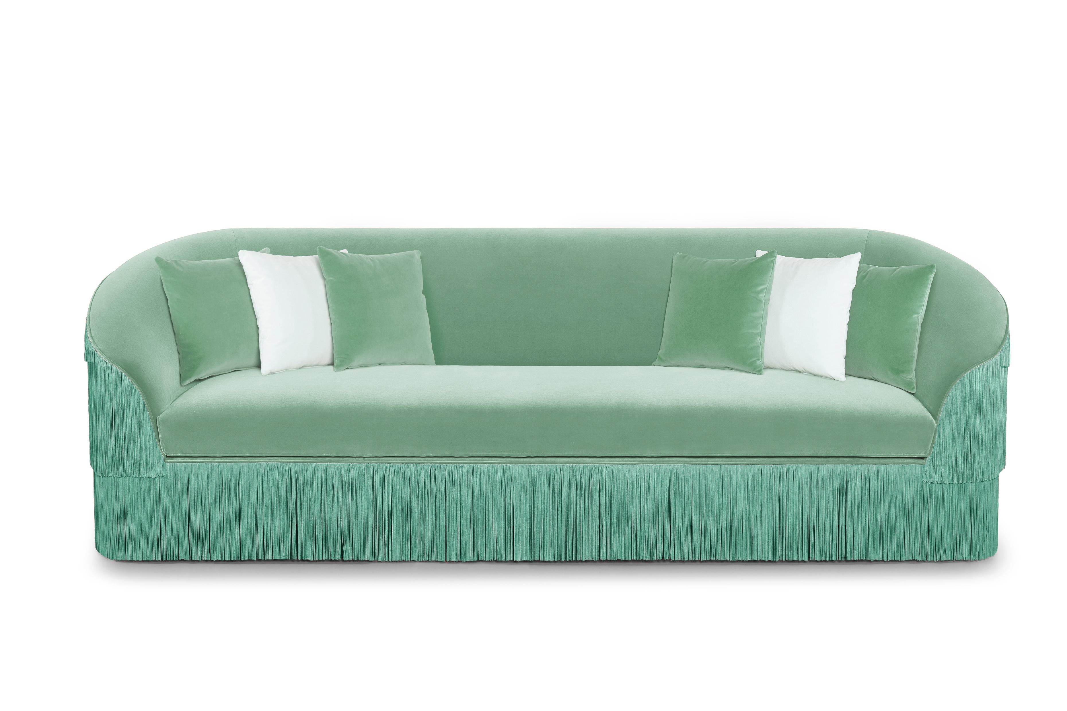 https://a.1stdibscdn.com/fringes-280-sofa-by-munna-for-sale-picture-7/f_12192/f_436014521739384223831/MUNNA_Fringes_Sofa_28__master.jpg