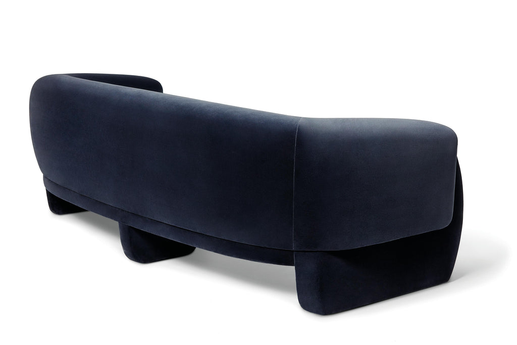 https://a.1stdibscdn.com/luke-240-sofa-by-munna-for-sale-picture-2/f_12192/f_436190821739470053785/MUNNA_Luke_Sofa_3__master.jpg
