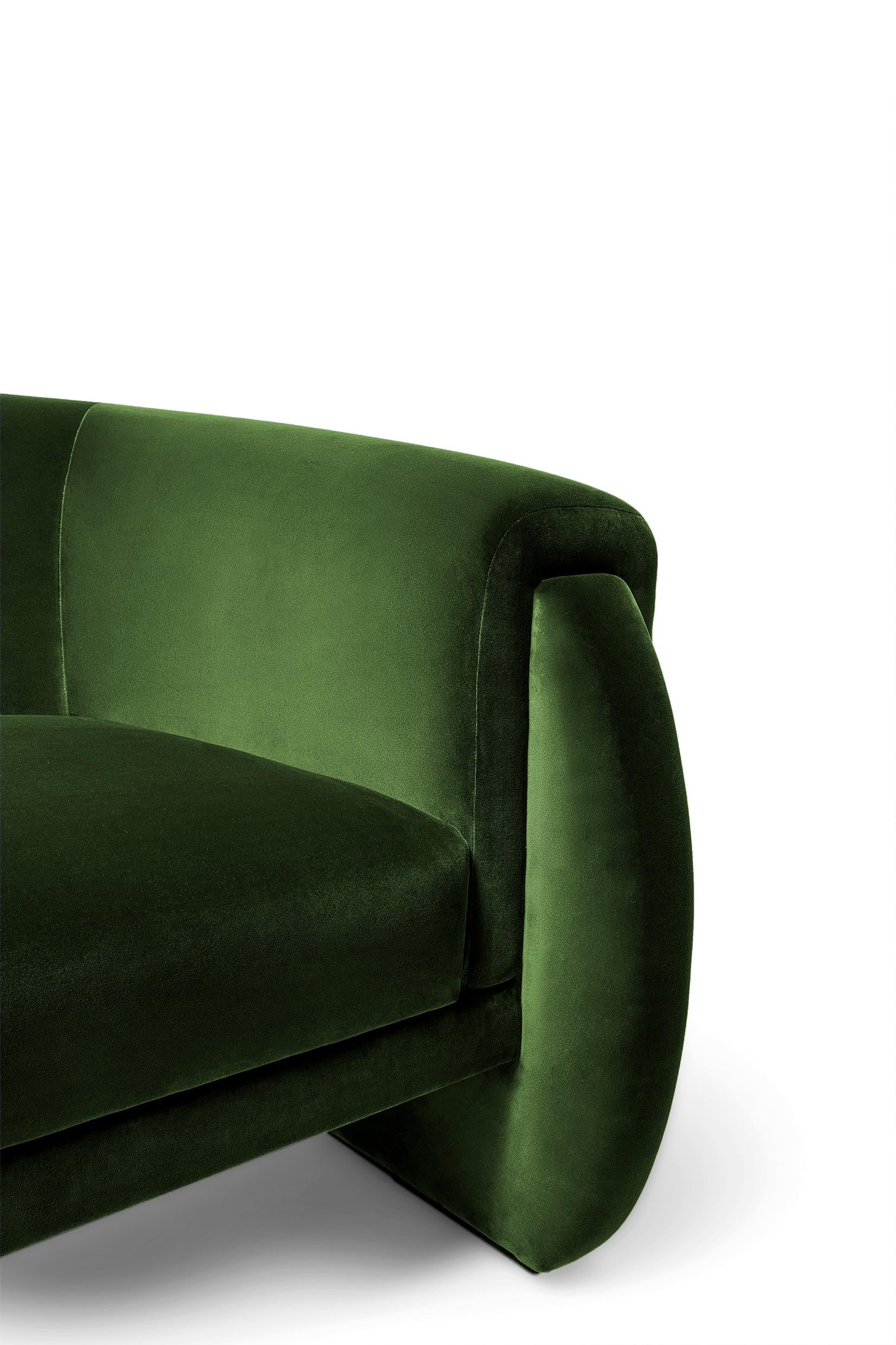https://a.1stdibscdn.com/luke-240-sofa-by-munna-for-sale-picture-4/f_12192/f_436190921739470205210/MUNNA_Luke_Sofa_9__master.jpg