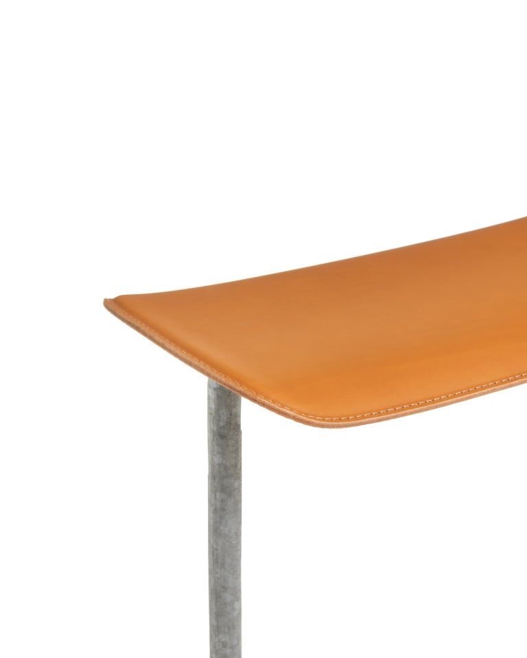 https://a.1stdibscdn.com/officina-bar-stool-by-ronan-erwan-boroullec-for-magis-for-sale-picture-6/f_16392/f_364301121696284980776/Magis_officina_stool_product_detail_SD2082_galvanized_natural_leather_01_hr_master.jpg?width=768