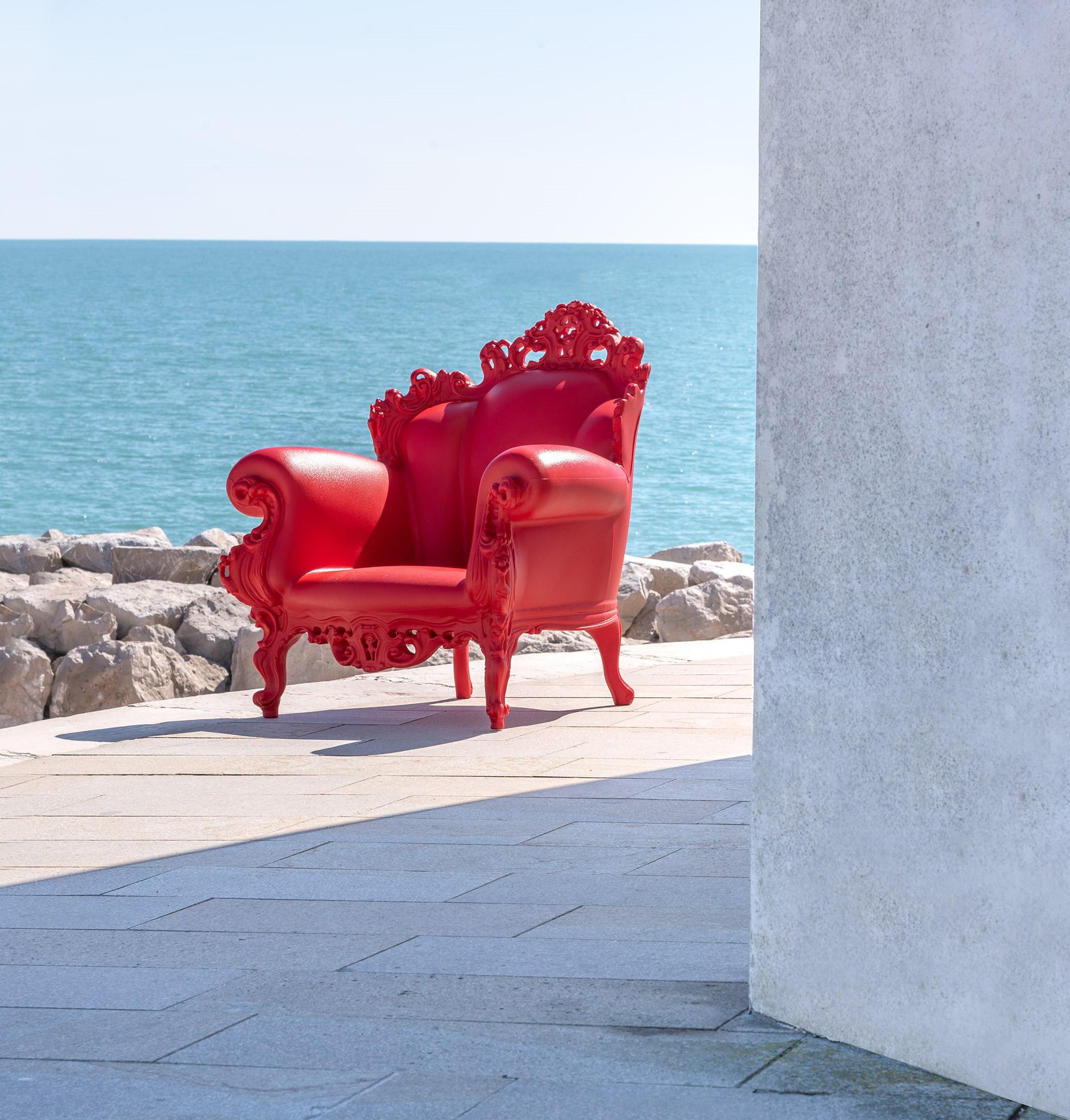https://a.1stdibscdn.com/magis-proust-armchair-in-polyethylene-by-alessandro-mendini-multicolor-for-sale-picture-8/f_105752/f_474307921762545350071/Magis_proust_armchair_ambient_SD590_red_01_2_hr_master.jpg