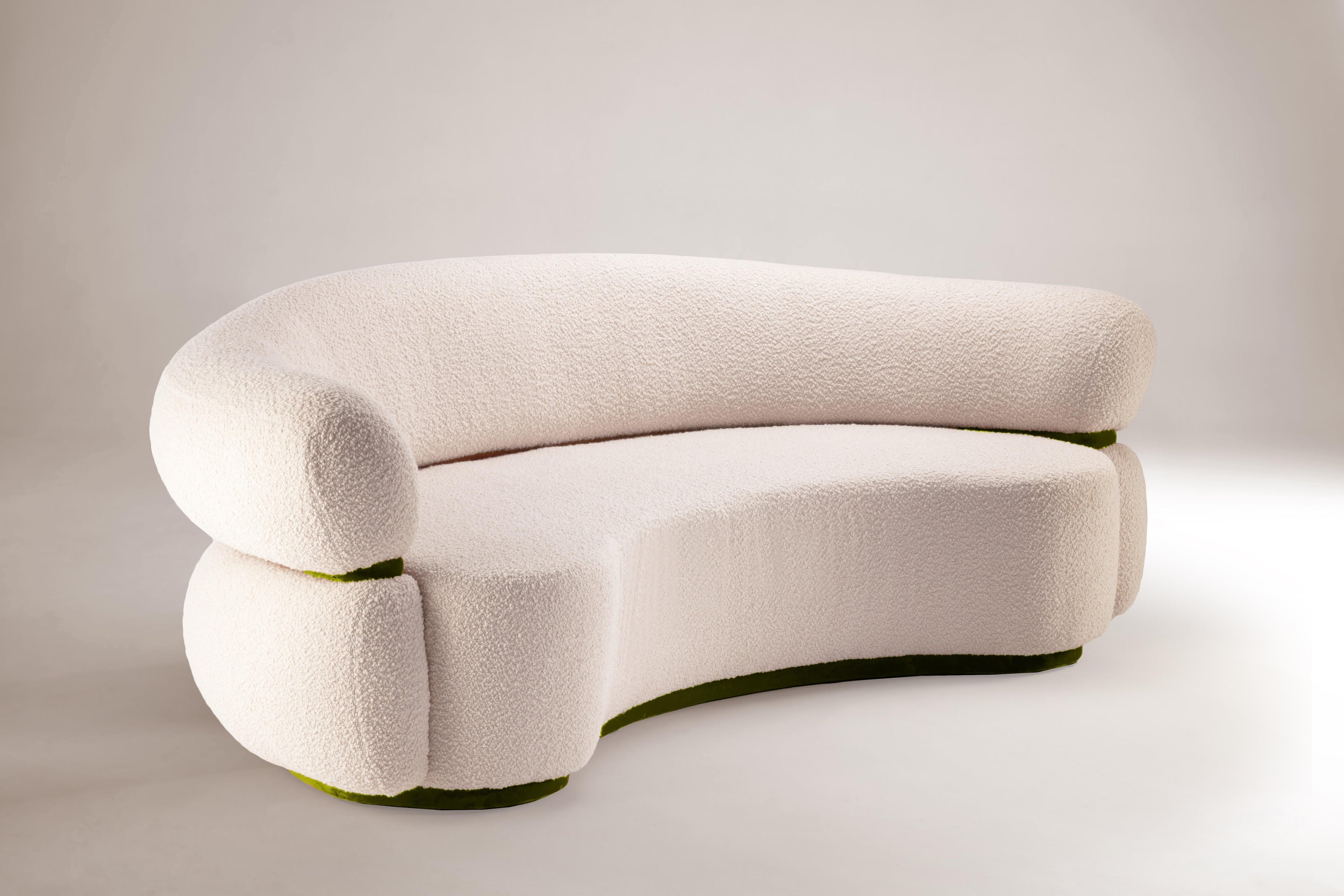 https://a.1stdibscdn.com/mid-century-modern-off-white-boucle-malibu-round-sofa-green-velvet-w240-for-sale-picture-2/f_54242/f_353403721689948779726/Malibu_round_green__master.jpg
