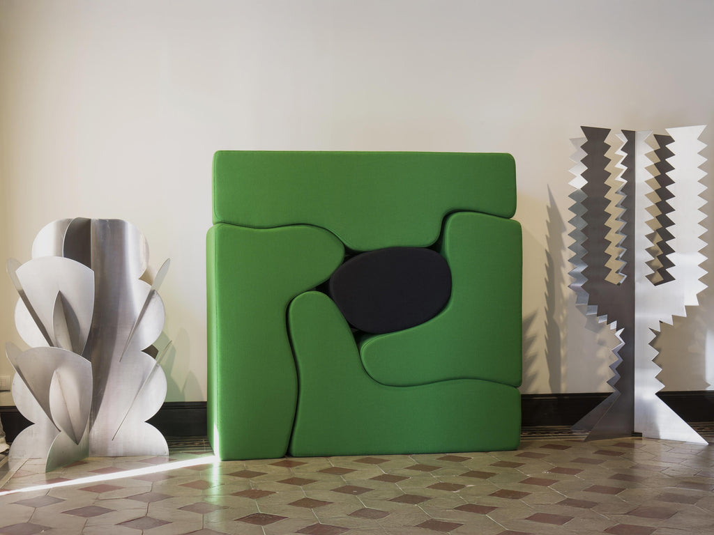 https://a.1stdibscdn.com/malitte-seating-system-by-roberto-matta-paradisoterrestre-edition-for-sale-picture-12/f_84302/f_445954021749725724955/Malitte_Paradisoterrestre_08_ph_Mattia_Tonelli_master.jpg