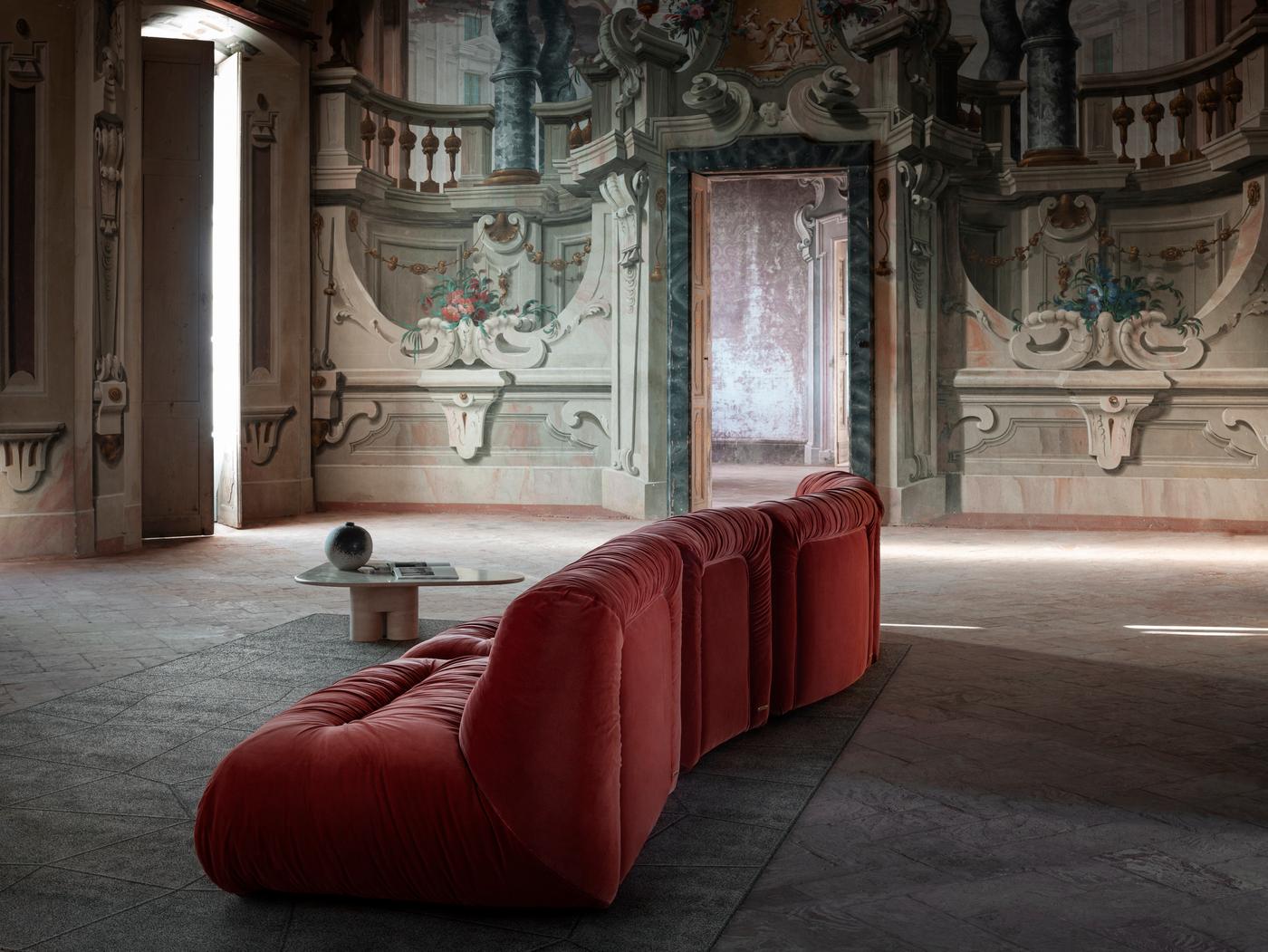 https://a.1stdibscdn.com/mambo-modular-orange-fabric-sofa-by-lorenza-bozzoli-for-sale-picture-2/f_17062/f_453101021749043113800/Mambo_divano_1_113634_master.jpg