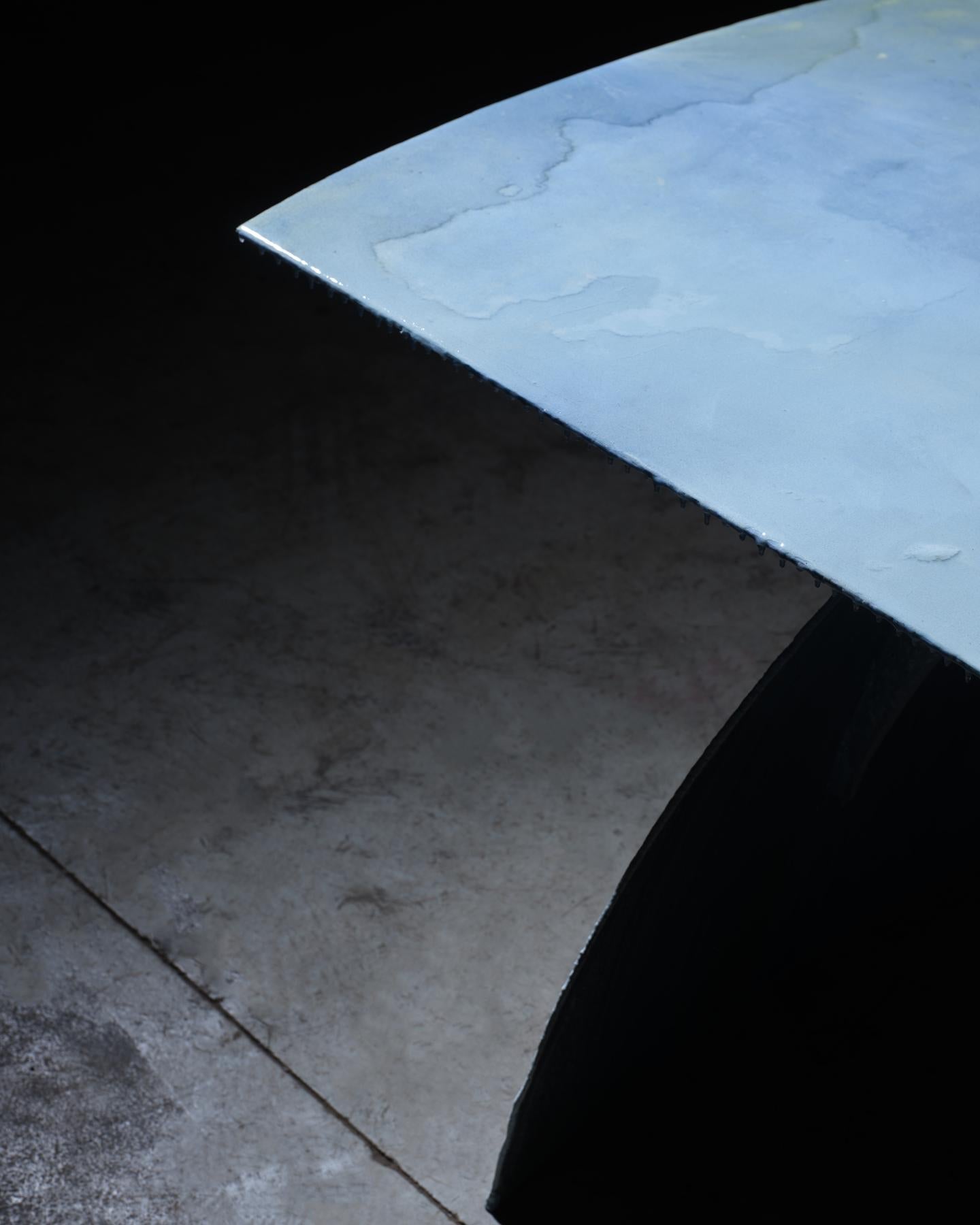 https://a.1stdibscdn.com/contemporary-one-of-a-kind-porcelain-dawn-dining-table-for-sale-picture-3/f_70152/f_457178121751541362598/MandA_STRATA_Shot6_023_master.jpg