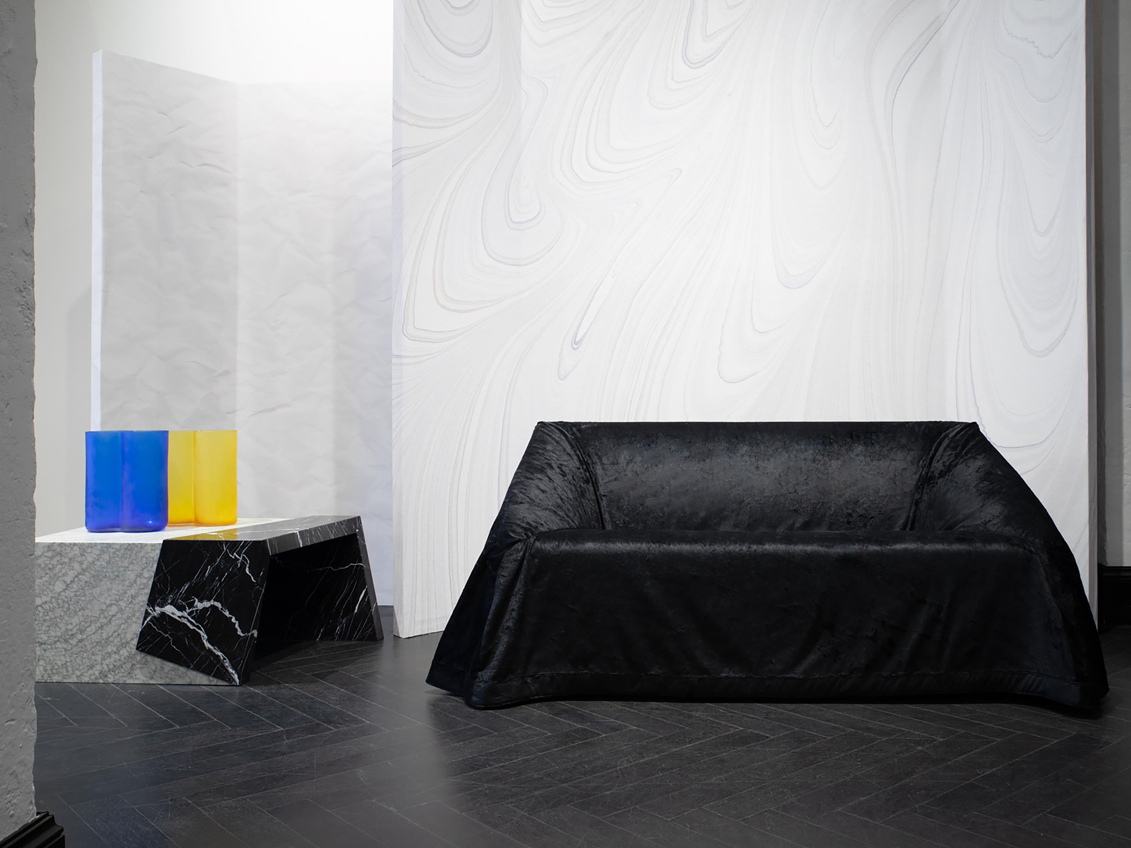 https://a.1stdibscdn.com/mantilla-sofa-160-by-kazuhide-takahama-paradisoterrestre-edition-for-sale-picture-8/f_84302/f_349104821687526613719/Mantilla160_06_master.jpg