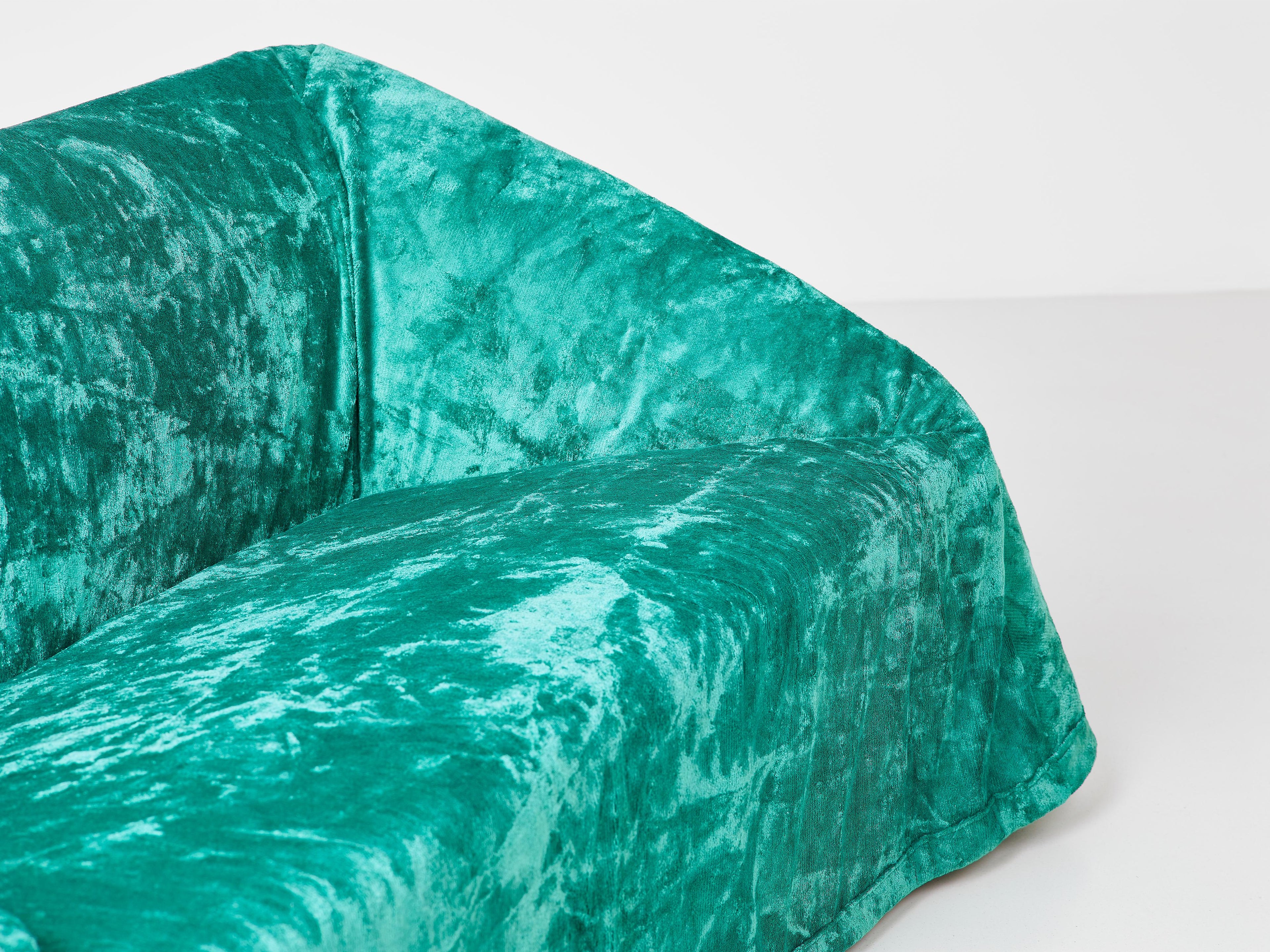 https://a.1stdibscdn.com/mantilla-sofa-290-by-kazuhide-takahama-paradisoterrestre-edition-for-sale-picture-4/f_84302/f_349109321687527806502/Mantilla290_03_master.jpg