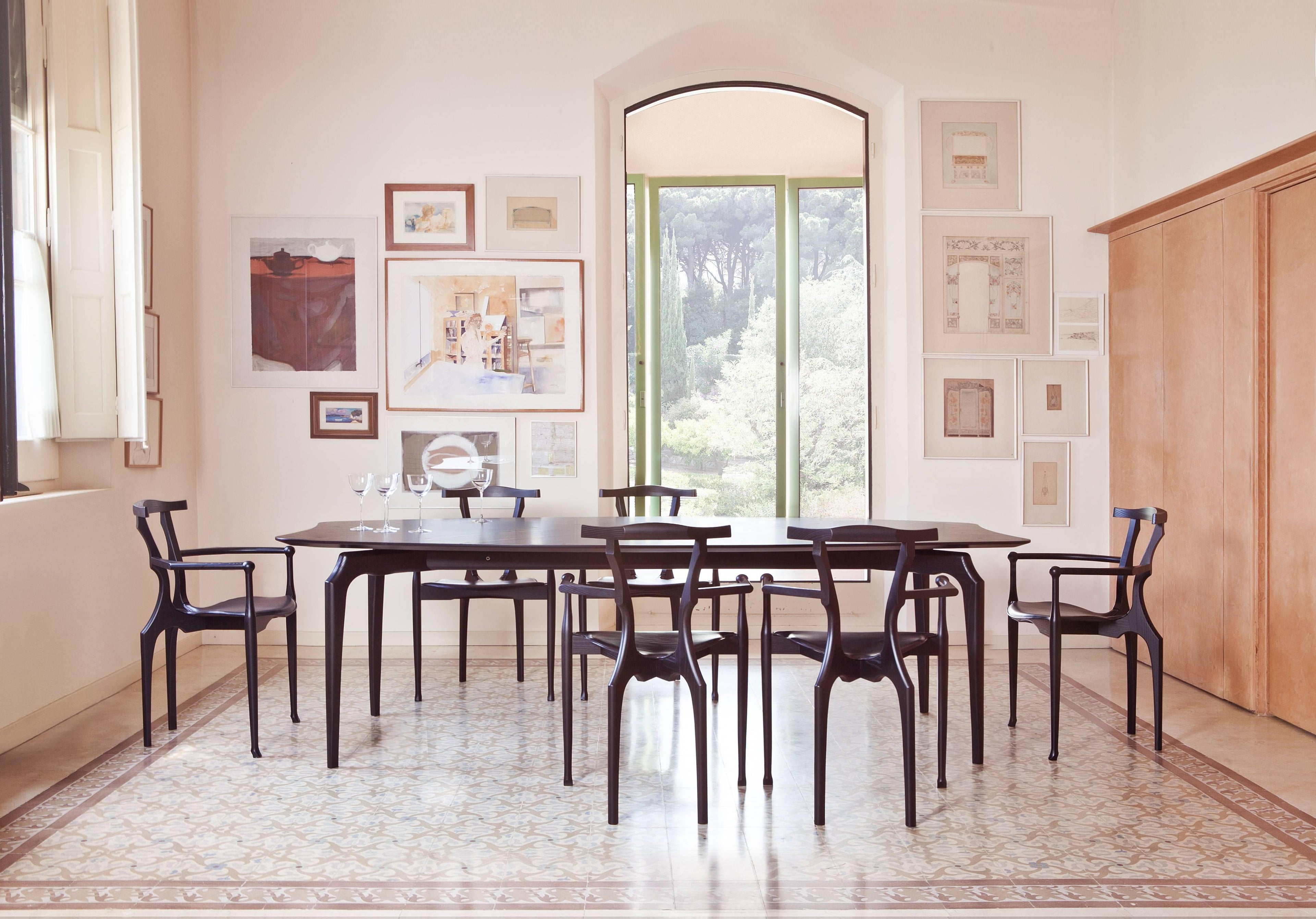 https://a.1stdibscdn.com/gaulino-chair-black-for-sale-picture-4/f_30483/f_110228931528474060136/Manu_Da_Costa_IMG_1789_master.jpg