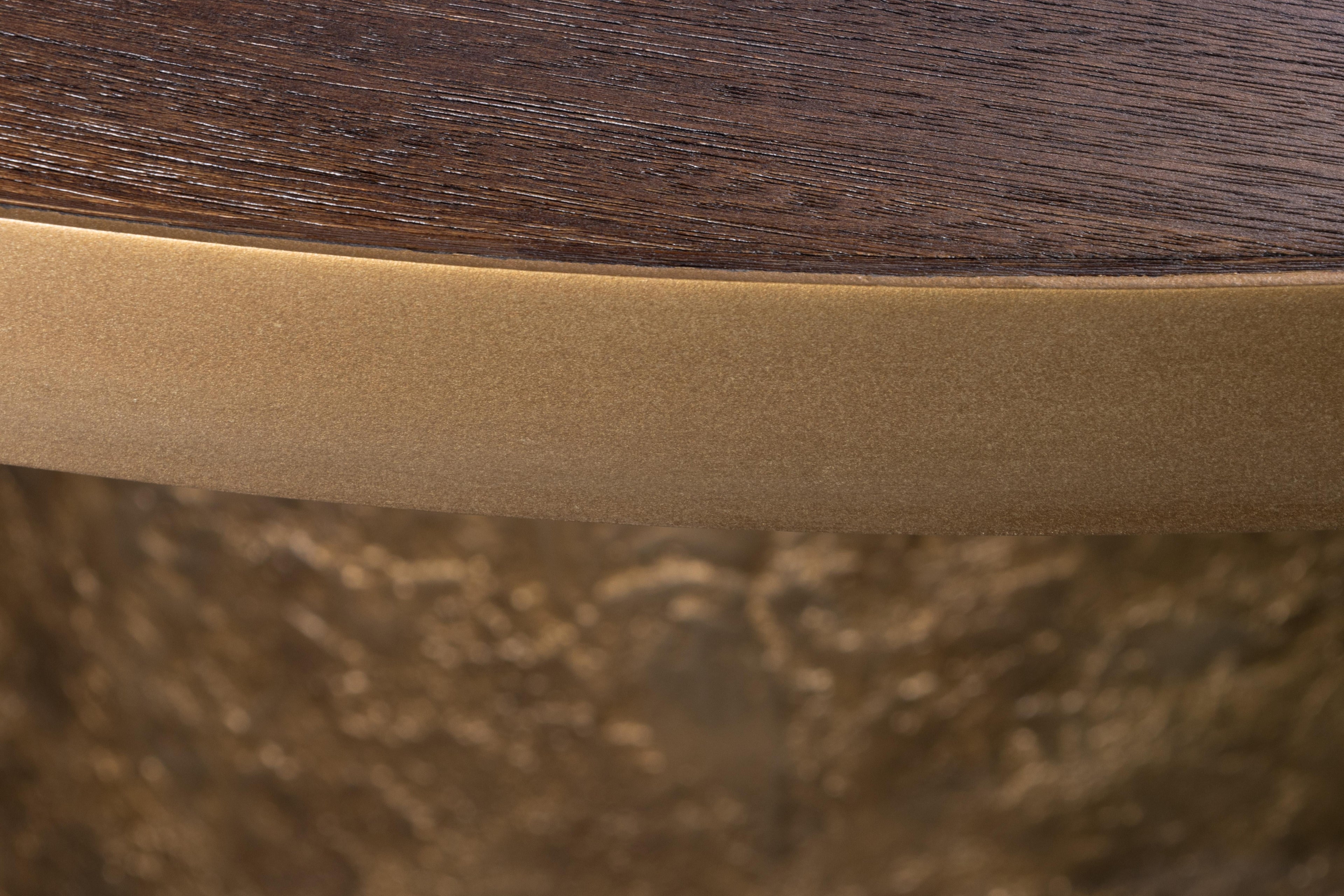 https://a.1stdibscdn.com/patinated-bronze-table-and-south-american-oak-top-by-costantini-marcus-for-sale-picture-11/f_25173/f_482874021768236629707/Marcus_Patinated_Bronze_Table_and_South_American_Oak_Top_by_Costantini_08_master.jpg