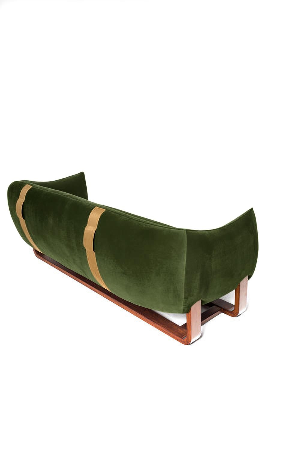 https://a.1stdibscdn.com/milo-sofa-evergreen-umber-velvet-for-sale-picture-2/f_29653/f_286097221652253783246/Marie_Burgos_Design_Milo_Sofa_MBcollection_Evergreen_Umber_Velvet_master.jpg