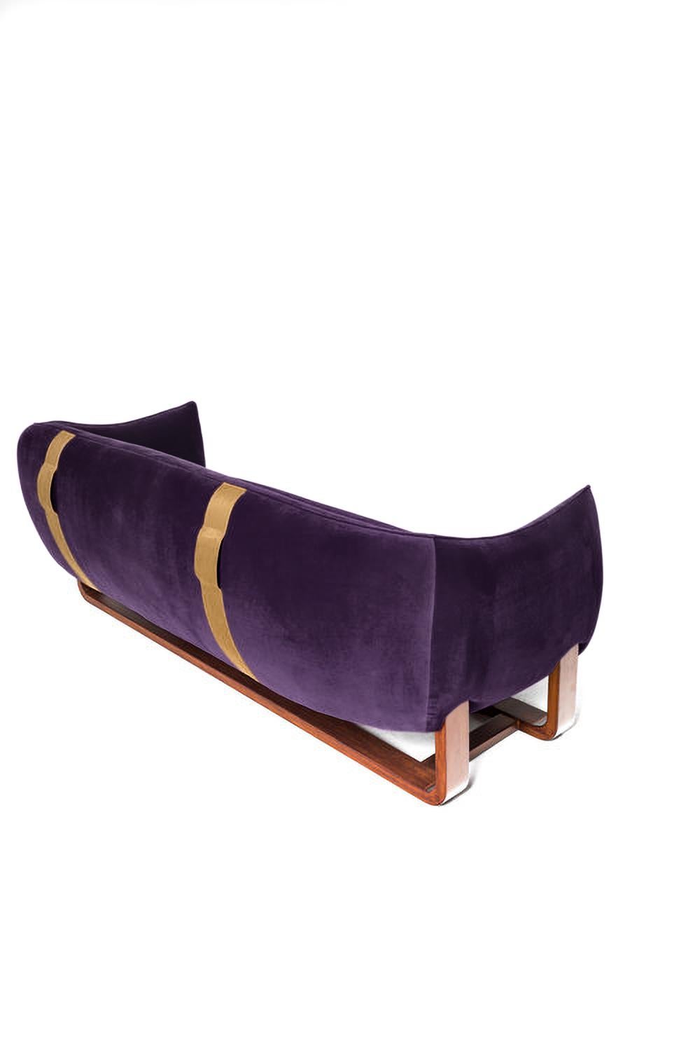 https://a.1stdibscdn.com/milo-sofa-violet-umber-velvet-for-sale-picture-2/f_29653/f_286098421652254651818/Marie_Burgos_Design_Milo_Sofa_MBcollection_Violet_Umber_Velvet_master.jpg
