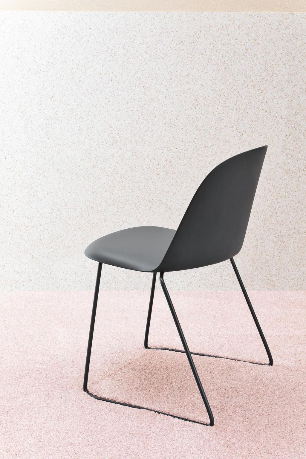 https://a.1stdibscdn.com/mariolina-chair-in-matching-iron-legs-polypropylene-seat-by-e-ggs-for-sale-picture-7/12330573/f_178224721580815784885/Mariolia_Chairs_8_master.jpg