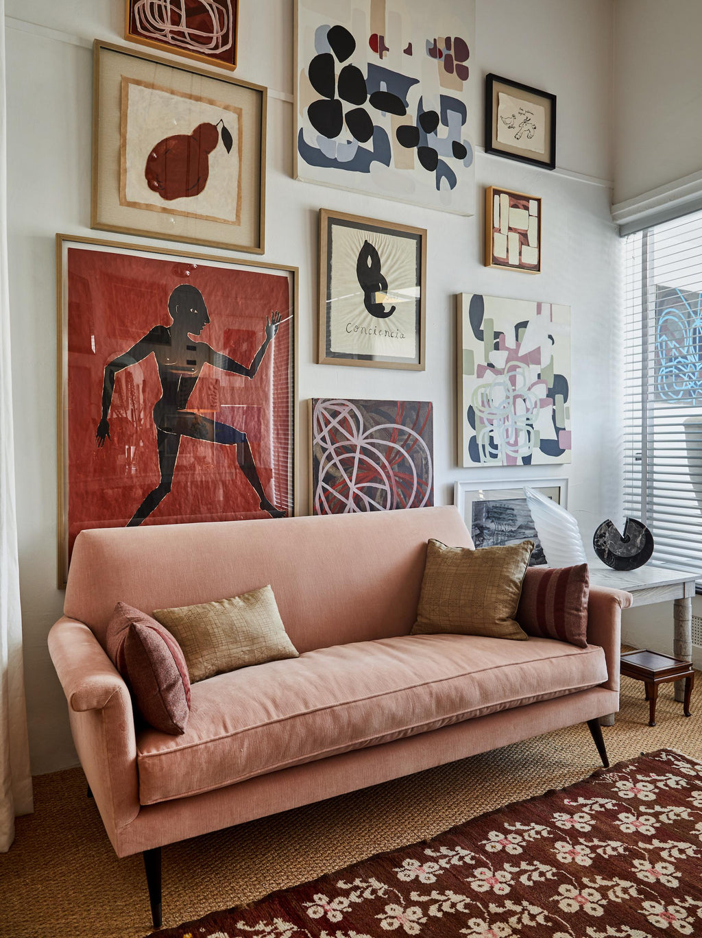 https://a.1stdibscdn.com/mid-century-modern-italian-style-loveseat-by-martin-and-brockett-for-sale-picture-8/f_50711/f_165698221571704750496/Martin_and_Brockett_Showroom_Sept_18th_2019_04_low_res_master.jpeg