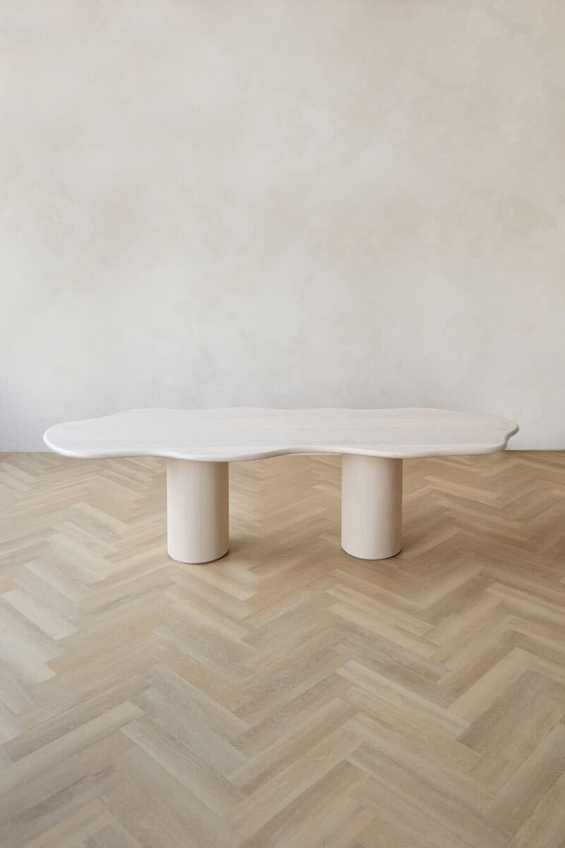 https://a.1stdibscdn.com/handcrafted-white-ash-120l-cloud-dining-table-by-mary-ratcliffe-studio-for-sale-picture-3/f_77712/f_384163721707941791142/Mary_21_1_Web_master.jpg
