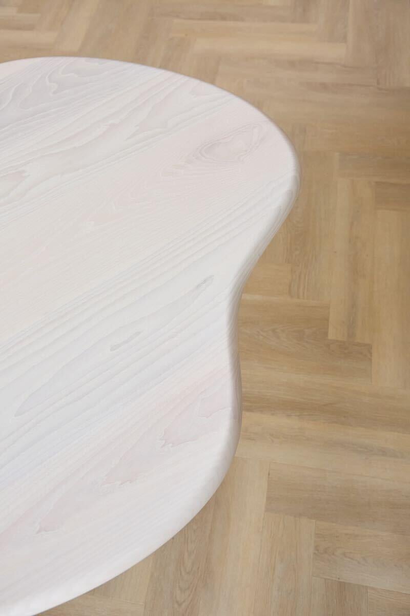 https://a.1stdibscdn.com/handcrafted-white-ash-120l-cloud-dining-table-by-mary-ratcliffe-studio-for-sale-picture-4/f_77712/f_384163721707941791080/Mary_33_1_Web_master.jpg