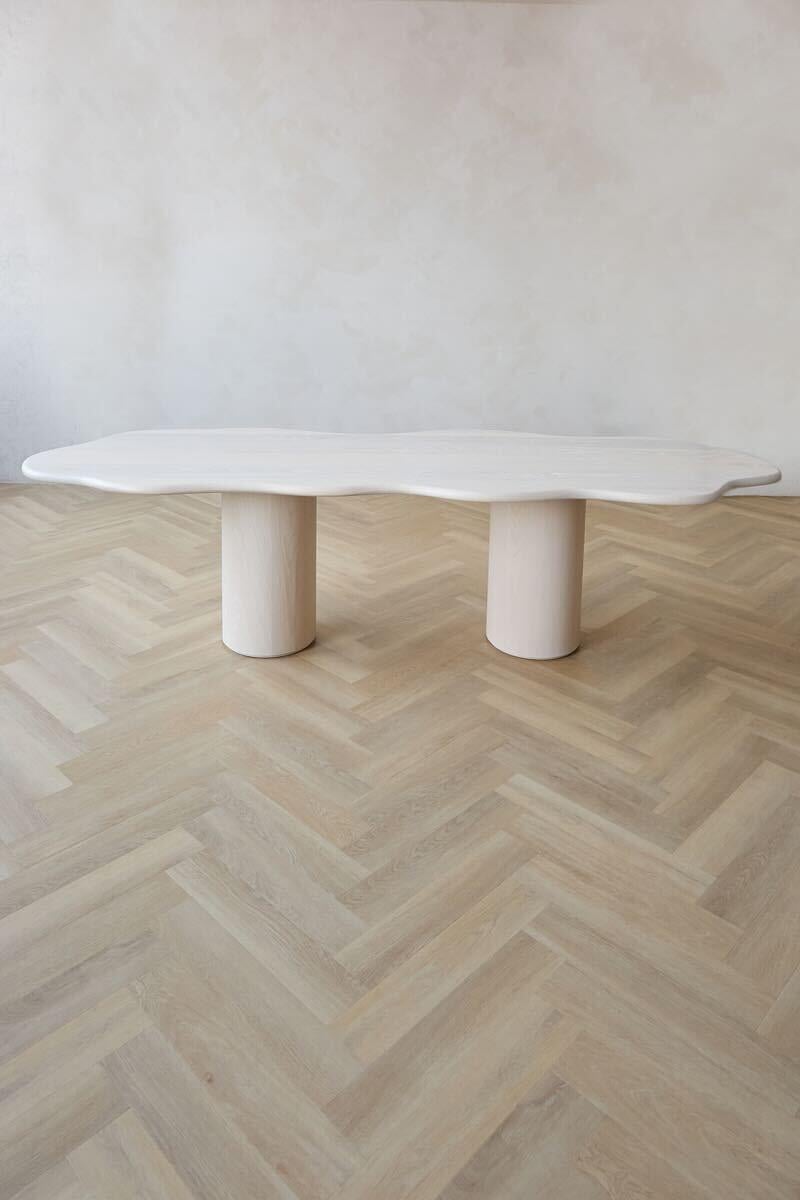https://a.1stdibscdn.com/handcrafted-white-ash-120l-cloud-dining-table-by-mary-ratcliffe-studio-for-sale-picture-8/f_77712/f_384163721707941791107/Mary_41_Web_master.jpg