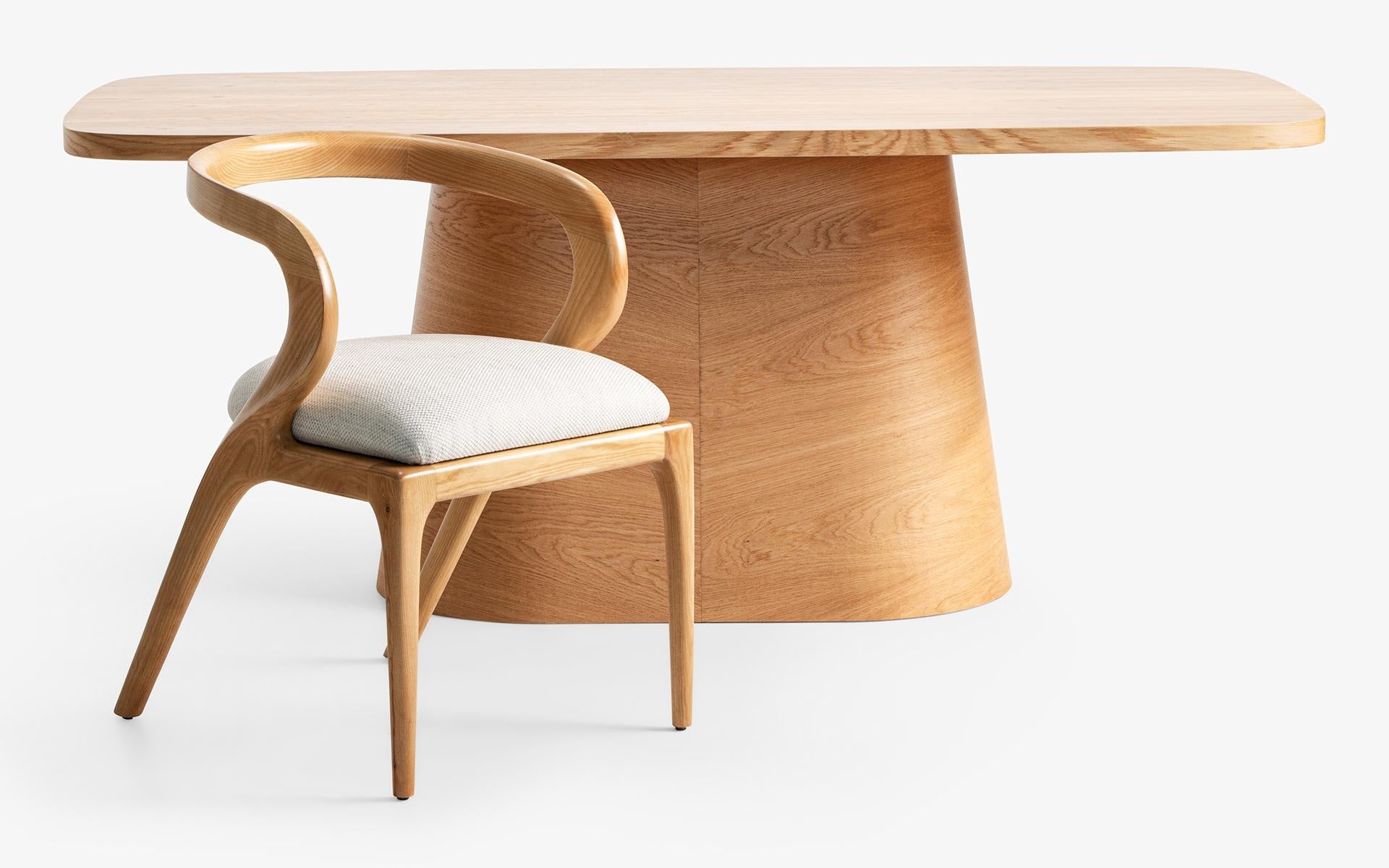 https://a.1stdibscdn.com/sakuto-oak-plated-modern-dining-table-for-sale-picture-4/f_62262/f_377605521704218600262/Masa_DSC01191_master.jpg
