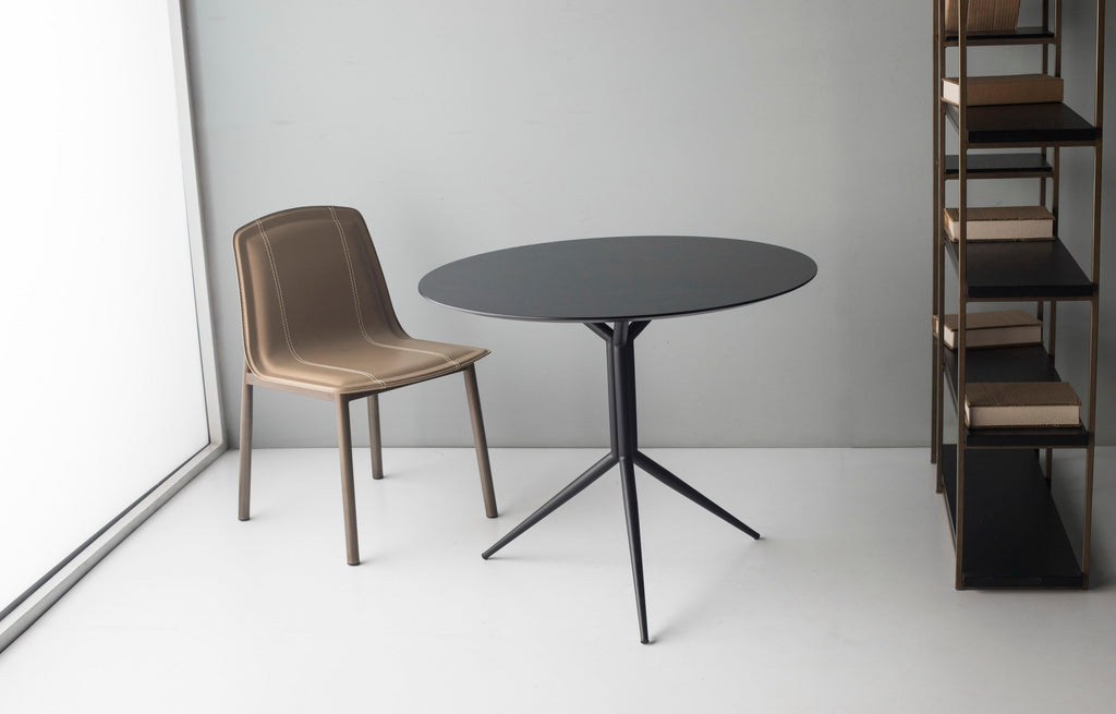 https://a.1stdibscdn.com/max-3-dining-table-by-doimo-brasil-for-sale-picture-2/f_12192/f_391839621712583035087/Max3_mesajantar_master.jpg