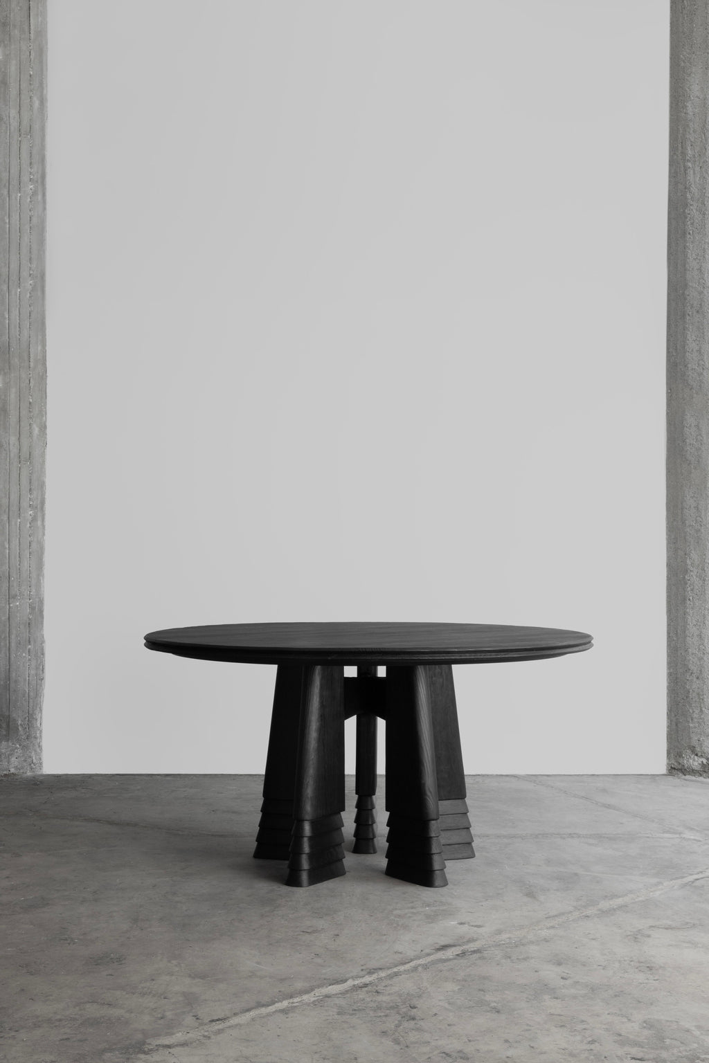 https://a.1stdibscdn.com/customizable-modern-dining-table-reforma-solid-wood-120-cm-for-sale-picture-13/f_38111/f_401424421718154096247/MesaReforma_02_master.jpg