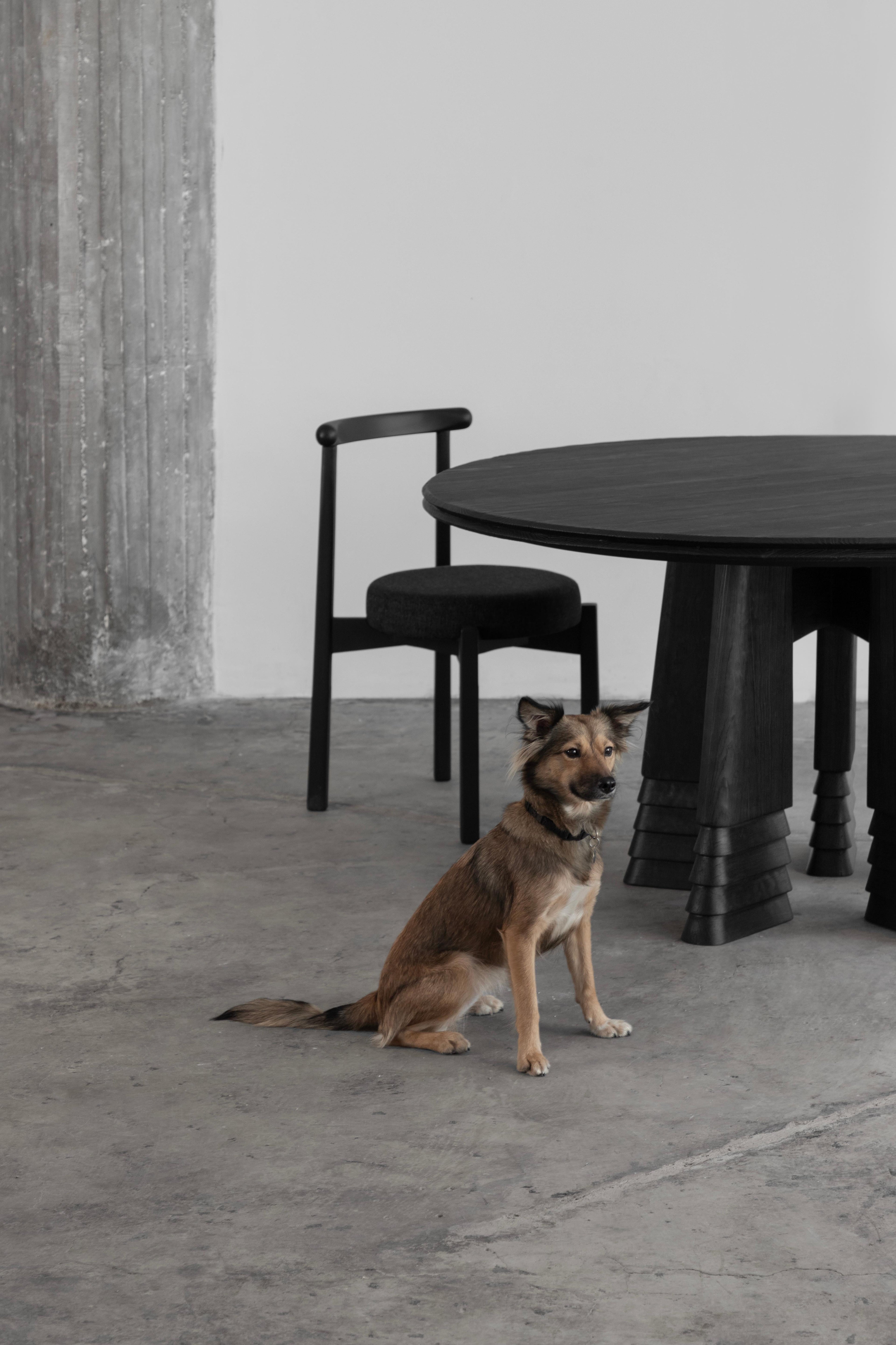 https://a.1stdibscdn.com/customizable-modern-dining-table-reforma-solid-wood-120-cm-for-sale-picture-5/f_38111/f_401424421718154085694/MesaReforma_09_master.jpg