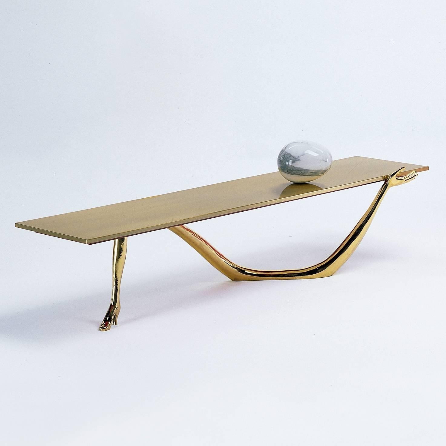 https://a.1stdibscdn.com/salvador-dali-leda-low-table-sculpture-for-sale-picture-2/f_14272/f_480269021765956616848/Mesa_Baja1_master.jpg