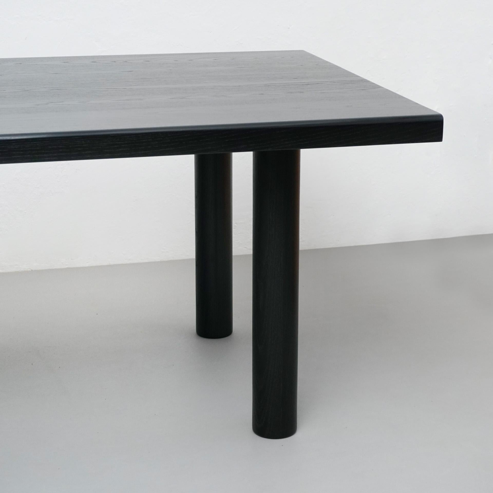 https://a.1stdibscdn.com/dada-est-contemporary-solid-ash-wood-black-lacquered-dining-table-for-sale-picture-9/f_14272/f_413402021725532489232/Mesa_Roble_EST_DADA_Dada_Studios_9_master.jpeg