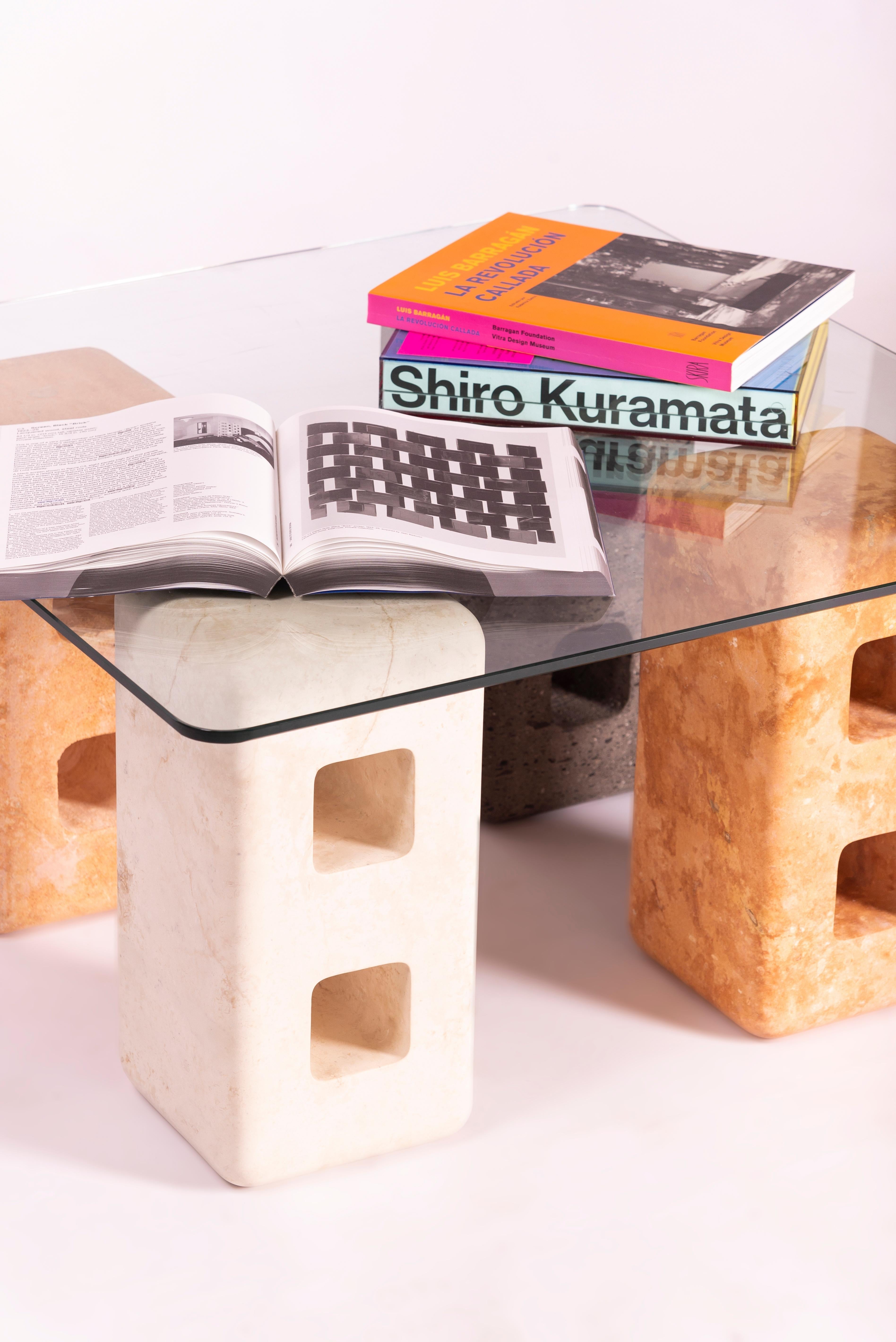 https://a.1stdibscdn.com/blocks-coffee-table-for-sale-picture-4/f_74392/f_306147321665166037705/Mesadeblocks_1_master.jpg