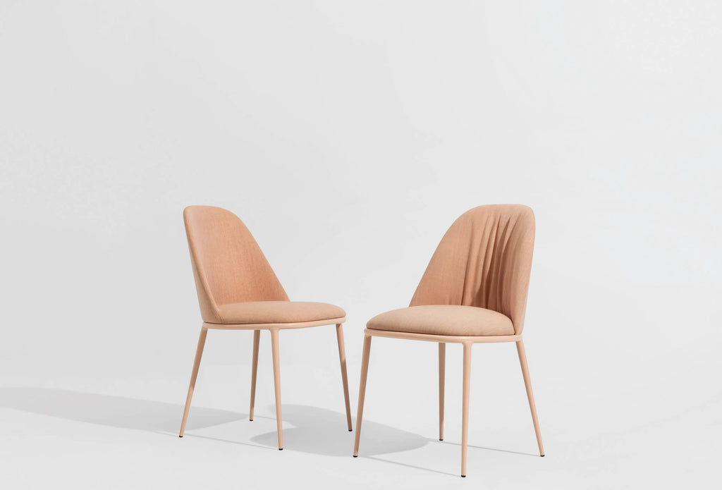 https://a.1stdibscdn.com/contemporary-dining-chair-offered-in-hide-seat-and-back-for-sale-picture-4/f_27693/f_302249421734492756244/Midj_LEA_S_rf5ZOA2MQp_master.jpg