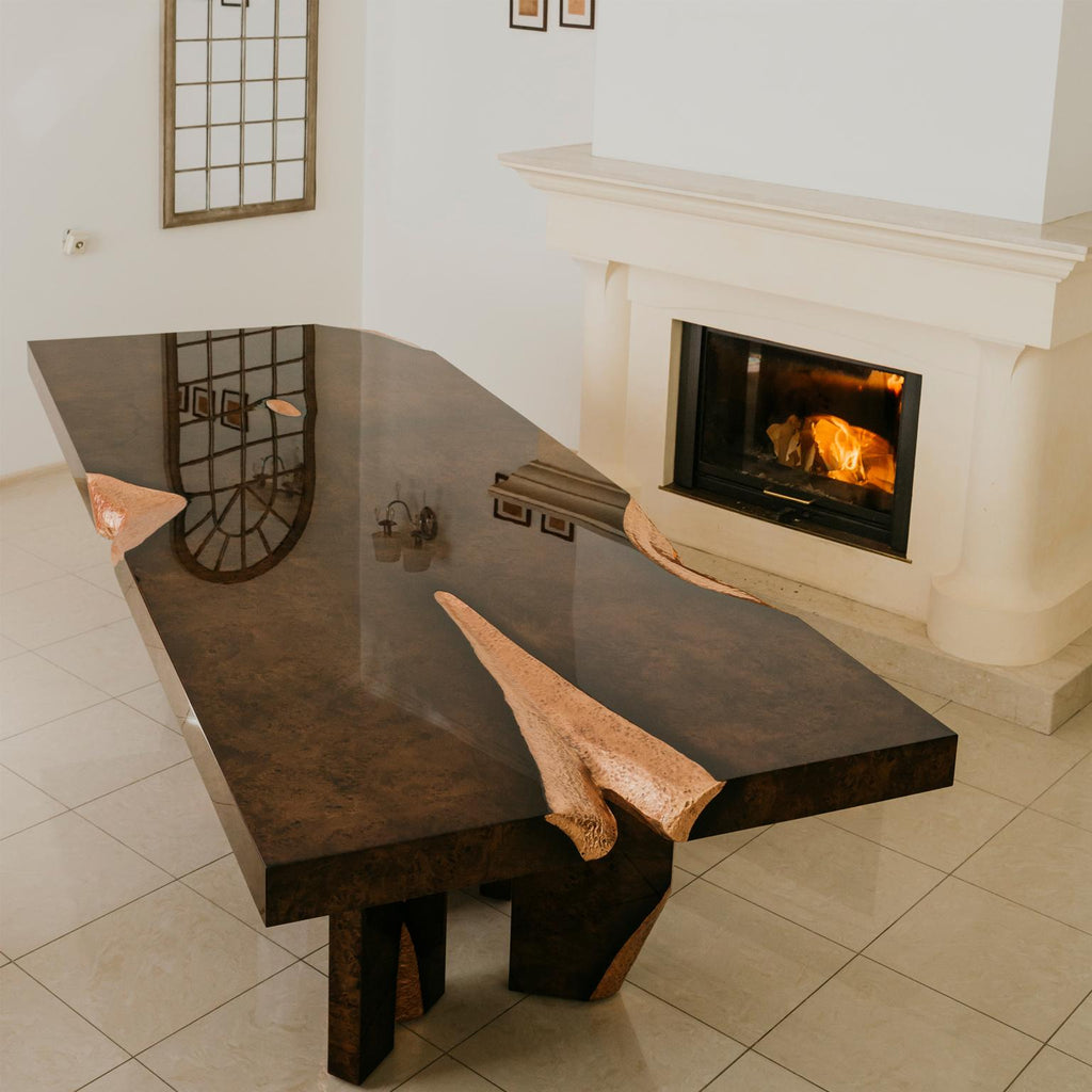 https://a.1stdibscdn.com/exclusive-dining-table-with-poplar-roots-hand-hammered-copper-inlays-for-sale-picture-10/f_55202/f_216558921606997376339/Milan_LST_2_master.jpg