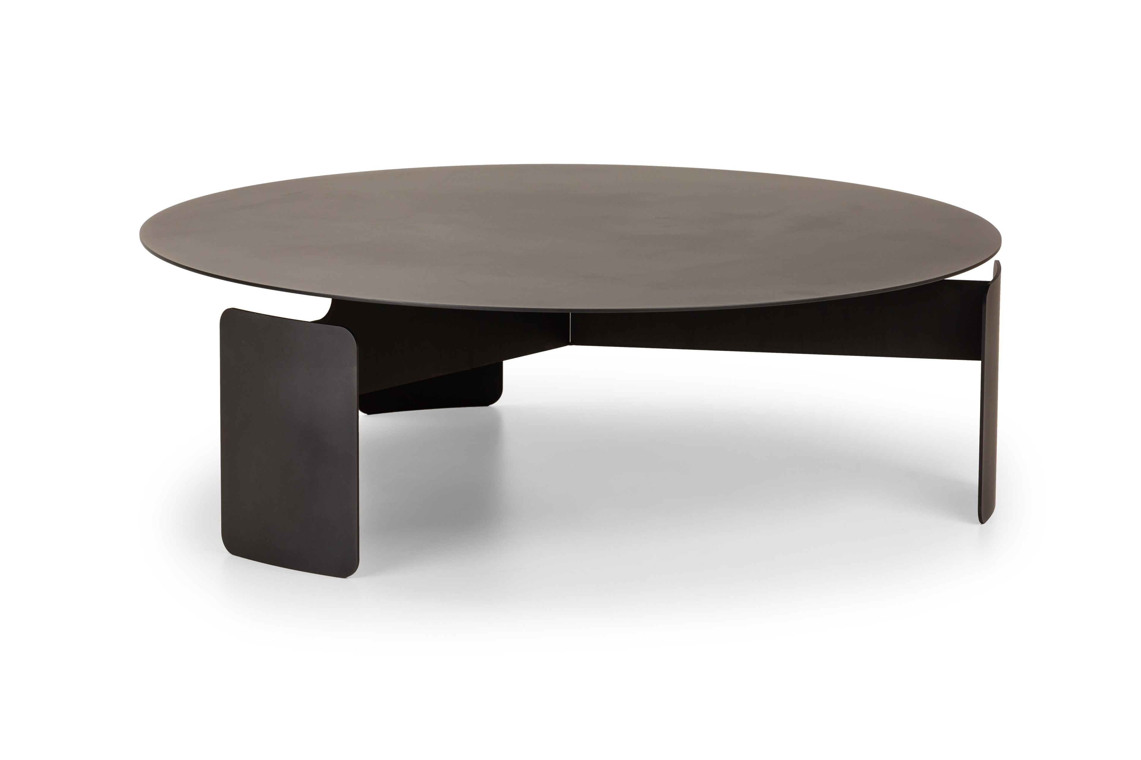 https://a.1stdibscdn.com/shirudo-iron-coffee-table-by-mingardo-for-sale-picture-4/f_12192/f_375505221702490919679/Mingardo_Honkanen_Shirudo11_master.jpg