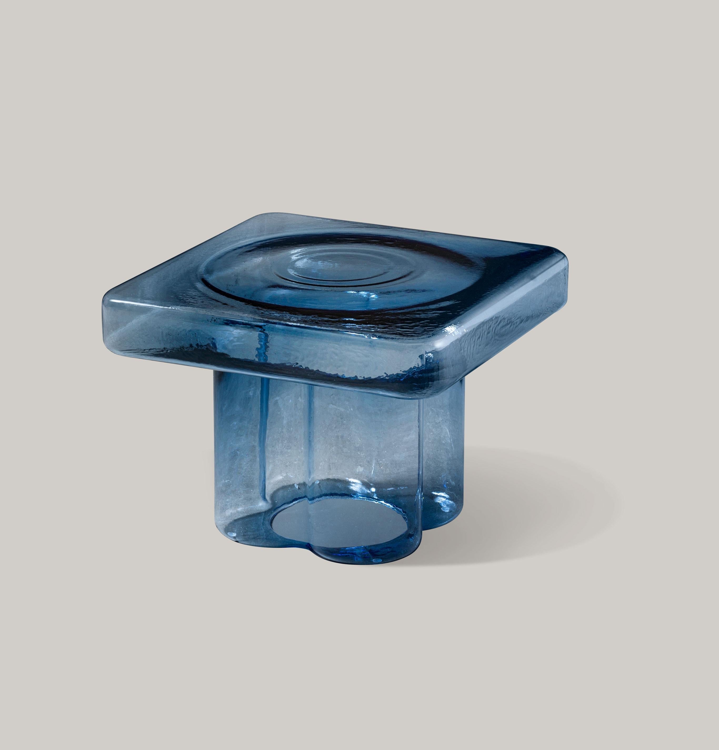 https://a.1stdibscdn.com/soda-blown-murano-glass-set-of-two-square-coffee-table-by-yiannis-ghikas-for-sale-picture-6/f_16392/f_441857921742826229764/Miniforms_Soda_Square_Coffee_Table_blue_master.jpg
