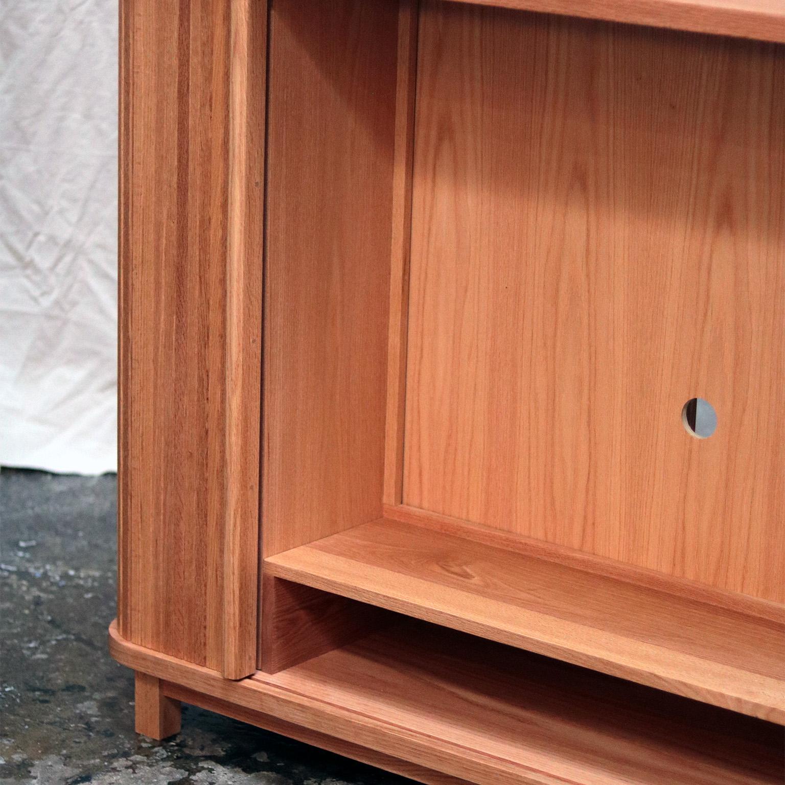 https://a.1stdibscdn.com/mistry-tambour-door-cabinet-in-natural-oak-for-sale-picture-3/f_48391/f_413522221725580392058/Mistry_open_doors_2_master.jpg