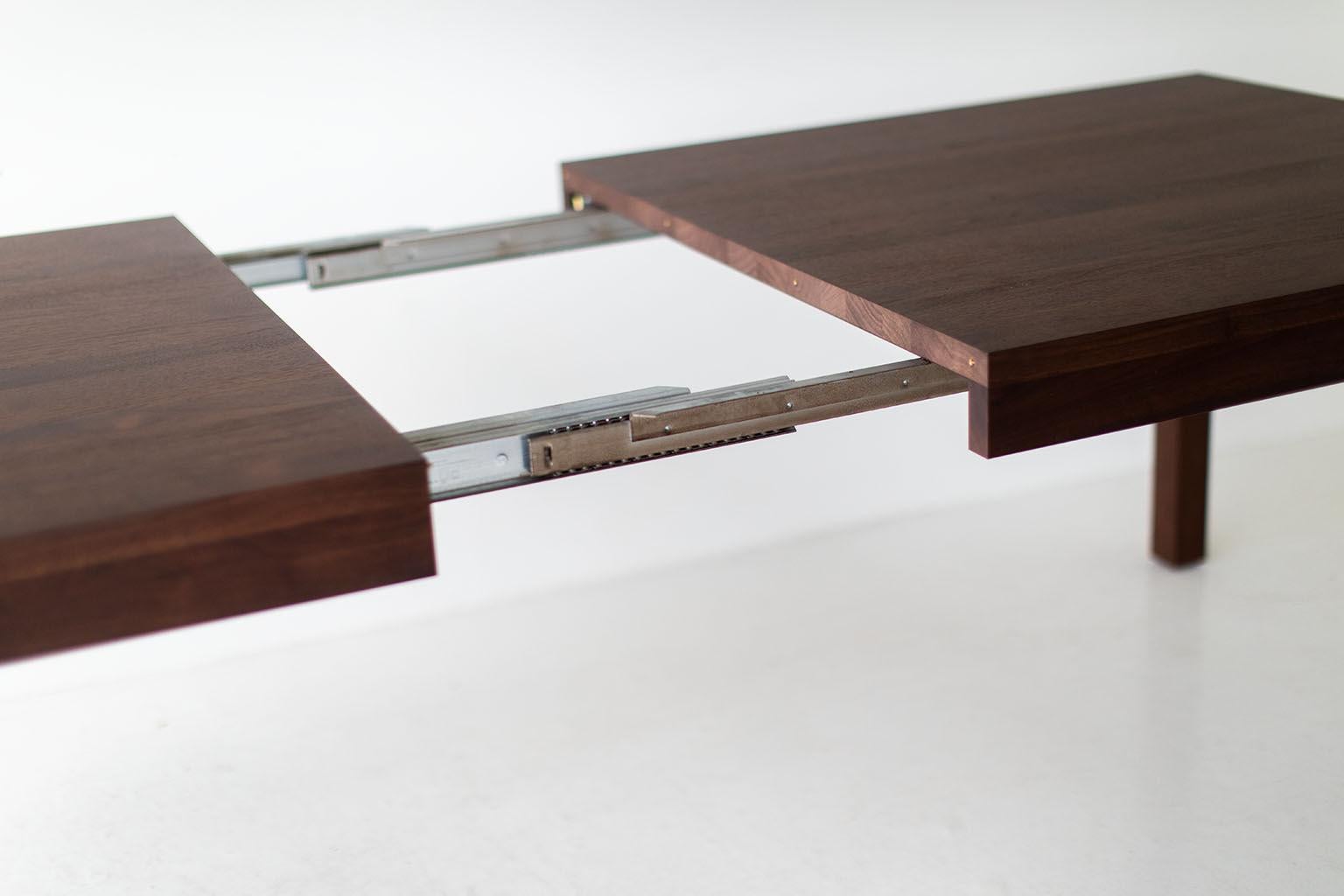 https://a.1stdibscdn.com/modern-dining-table-with-extension-for-sale-picture-7/f_9720/1611170234427/Modern_Dining_Table_Extension_07_master.jpg